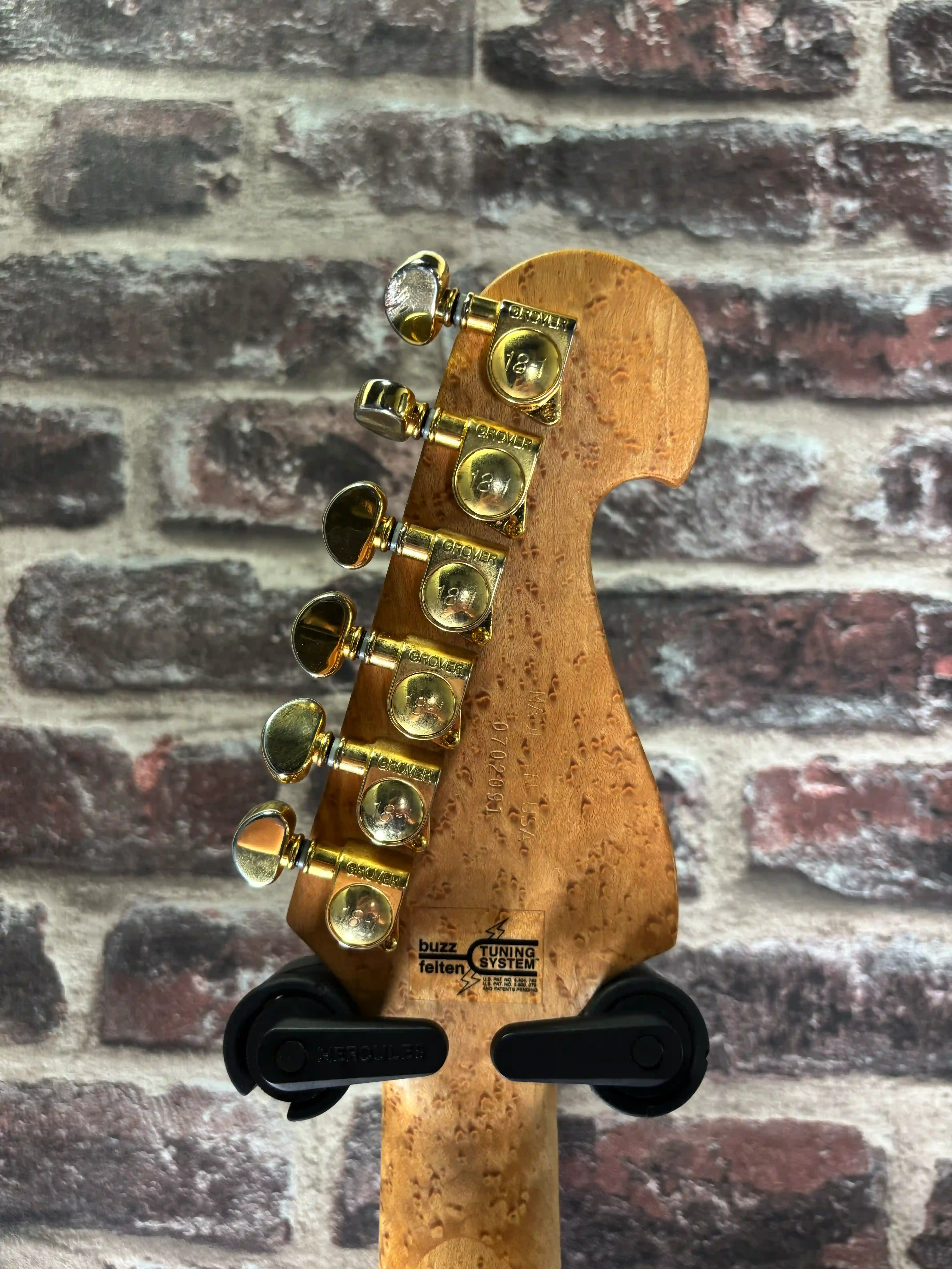 Washburn N6 Cream Bird Eyes OCCASION
