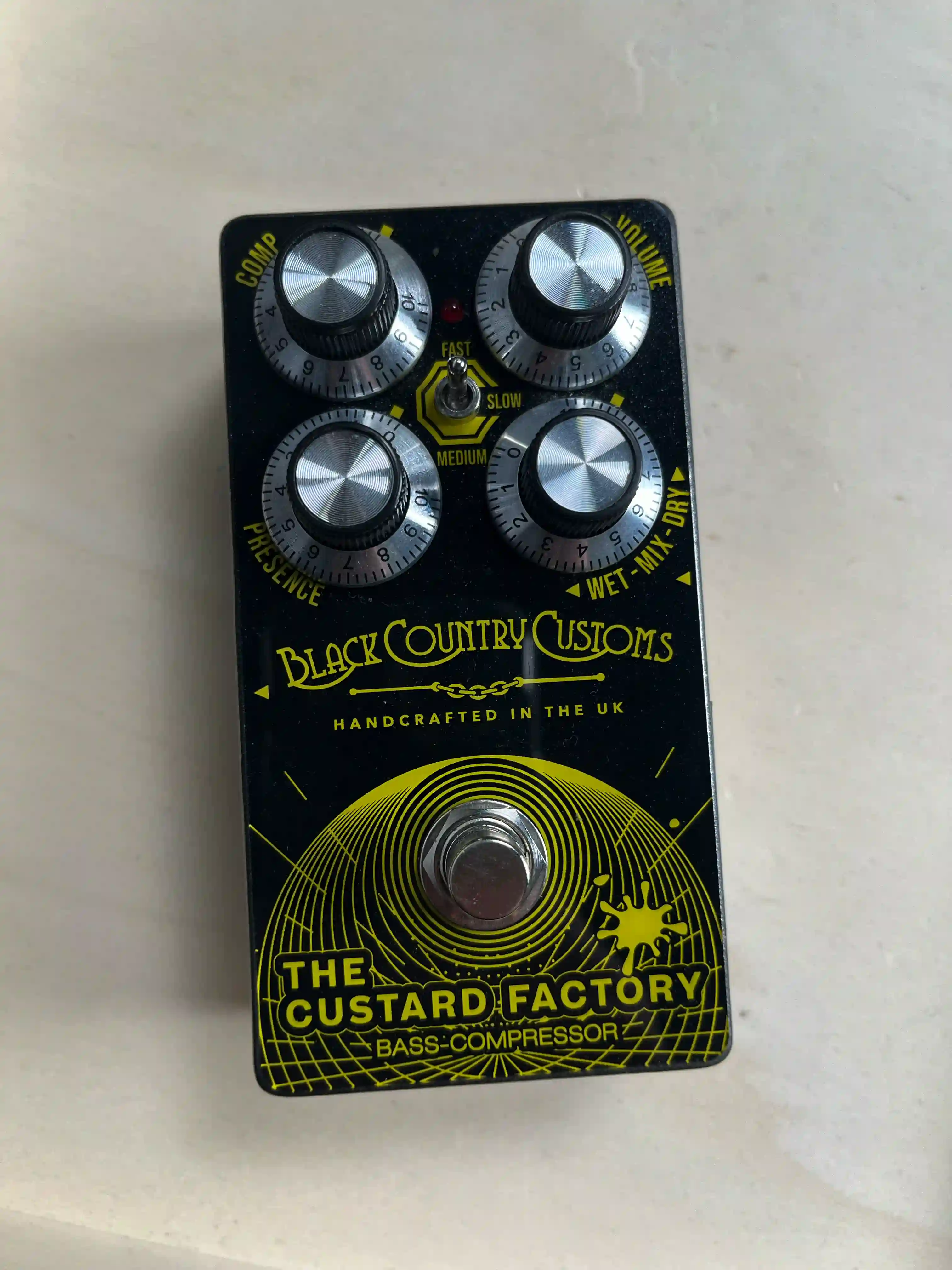 Black Country Customs The Custard Factory Bass Compressor OCCASION