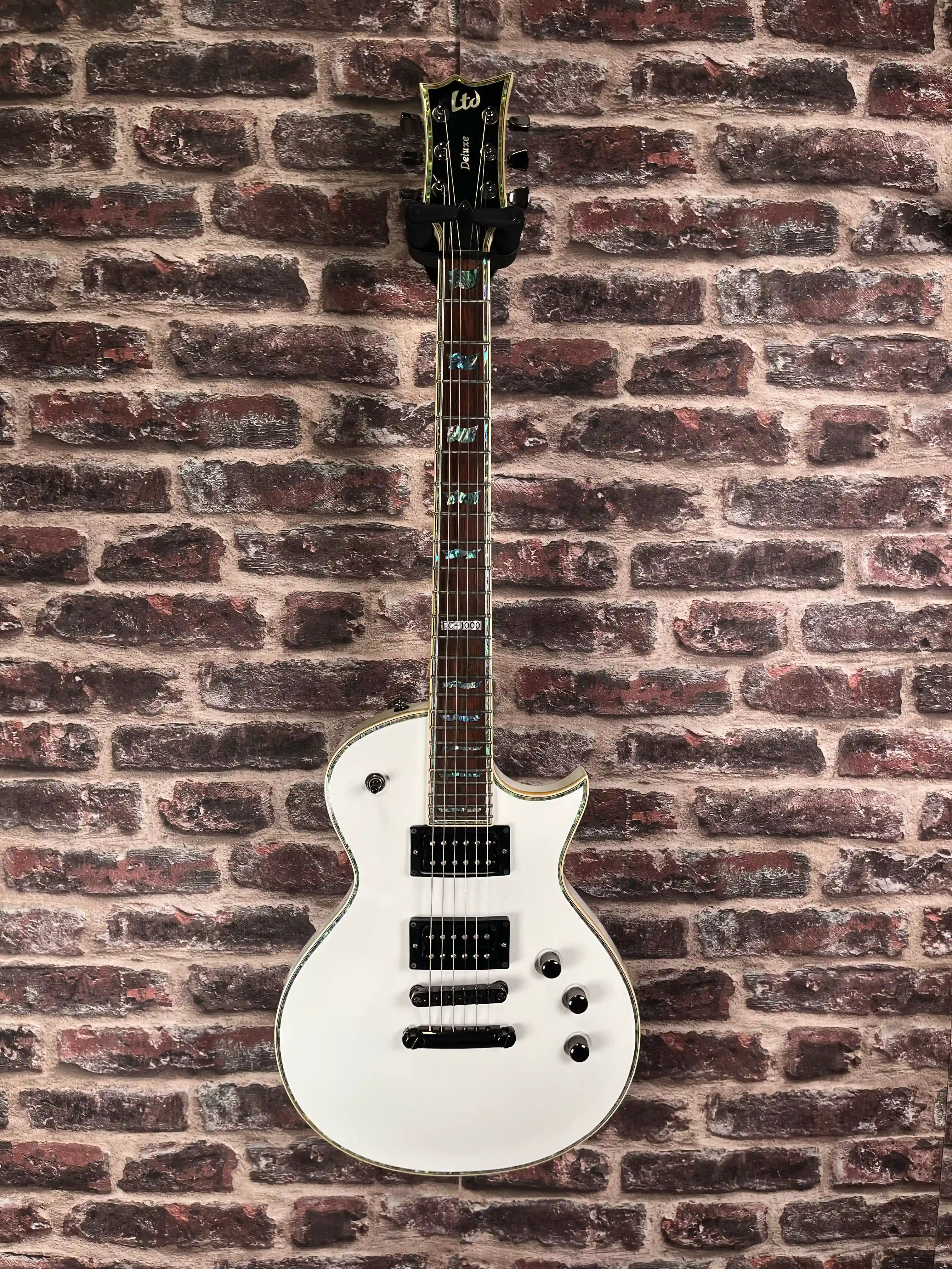 LTD EC1000 Snow white OCCASION