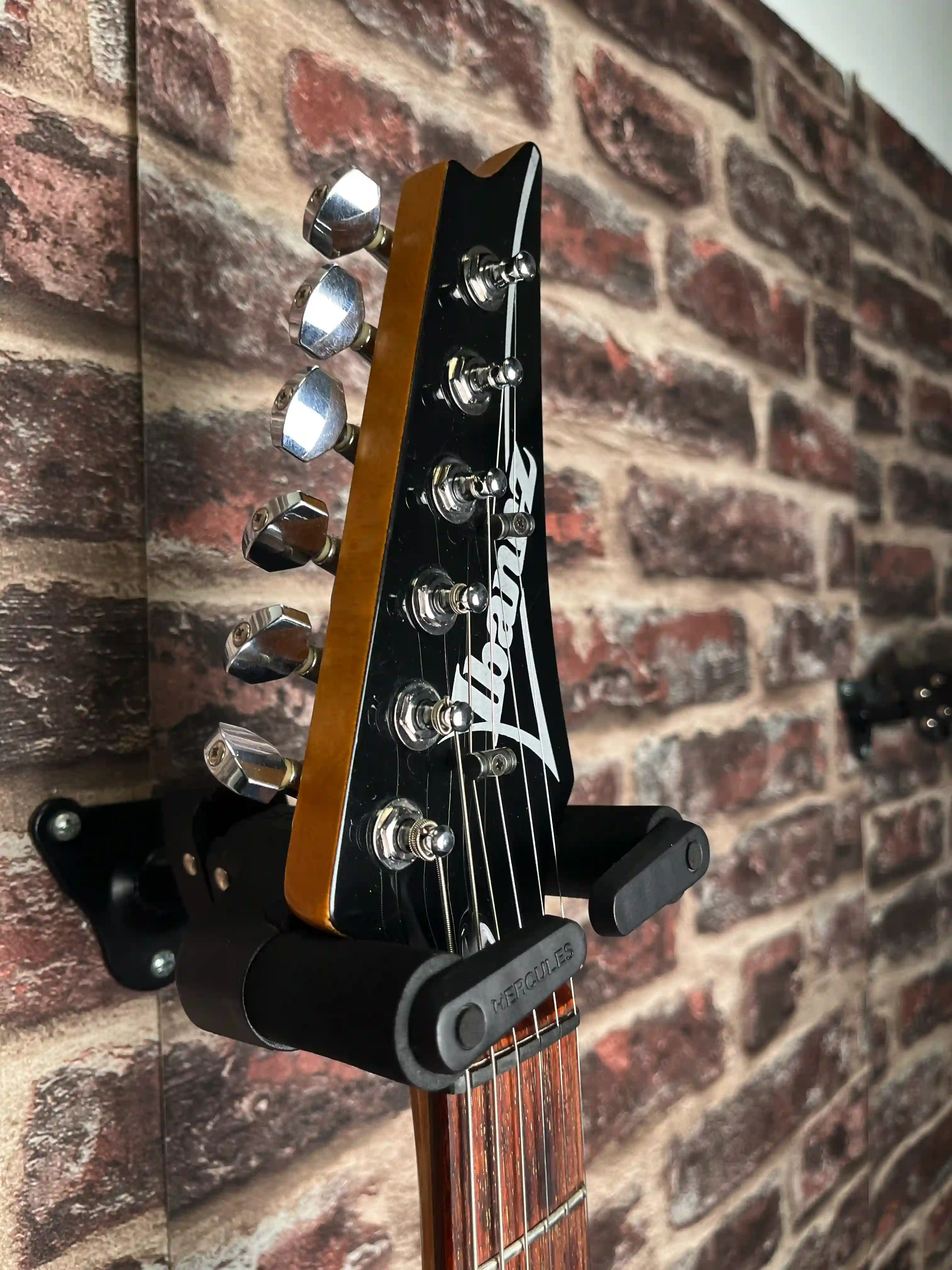 Ibanez RG140 WH Roadstar II OCCASION