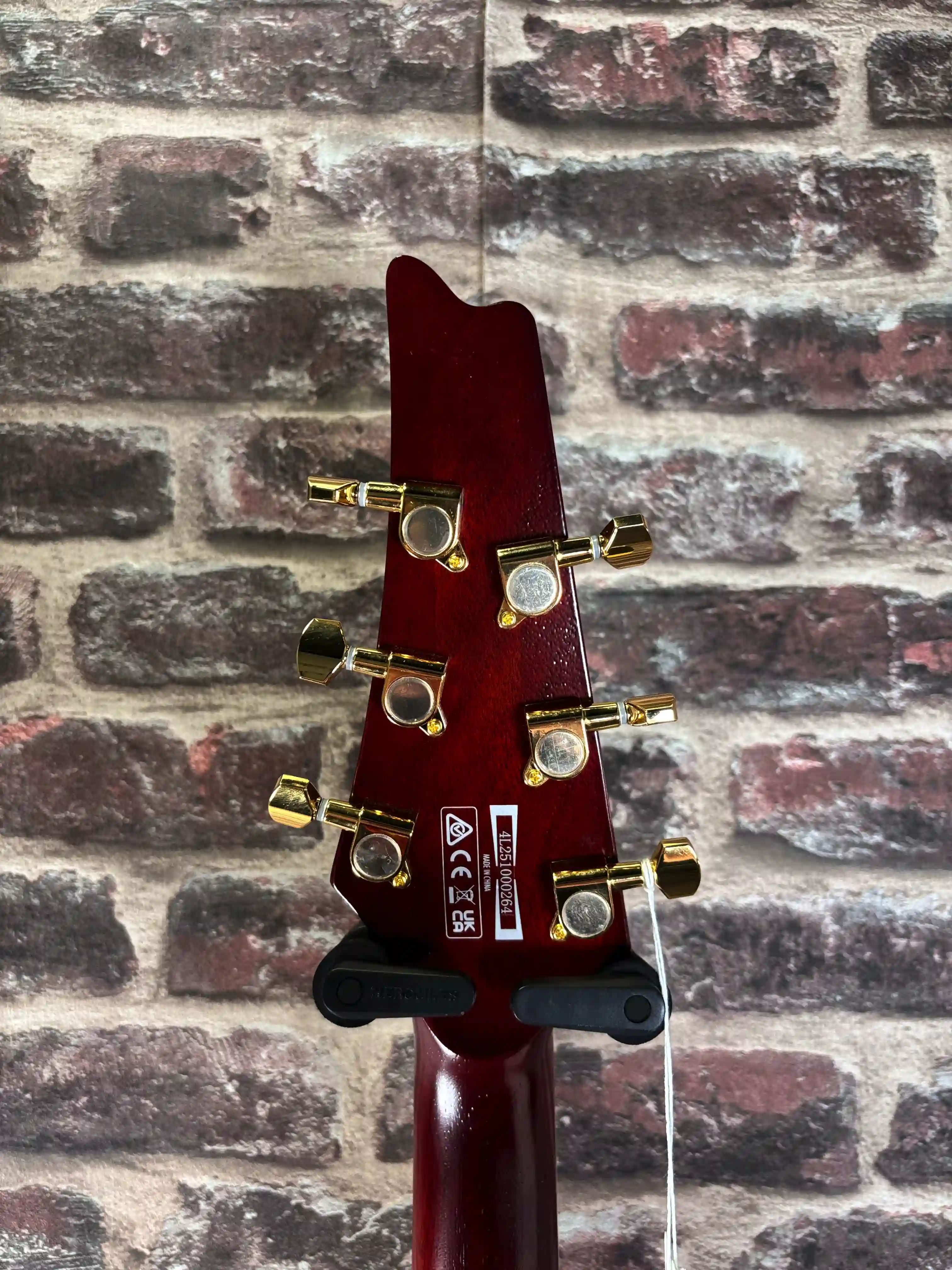 Ibanez Iceman IC420MFM Caramel Burst