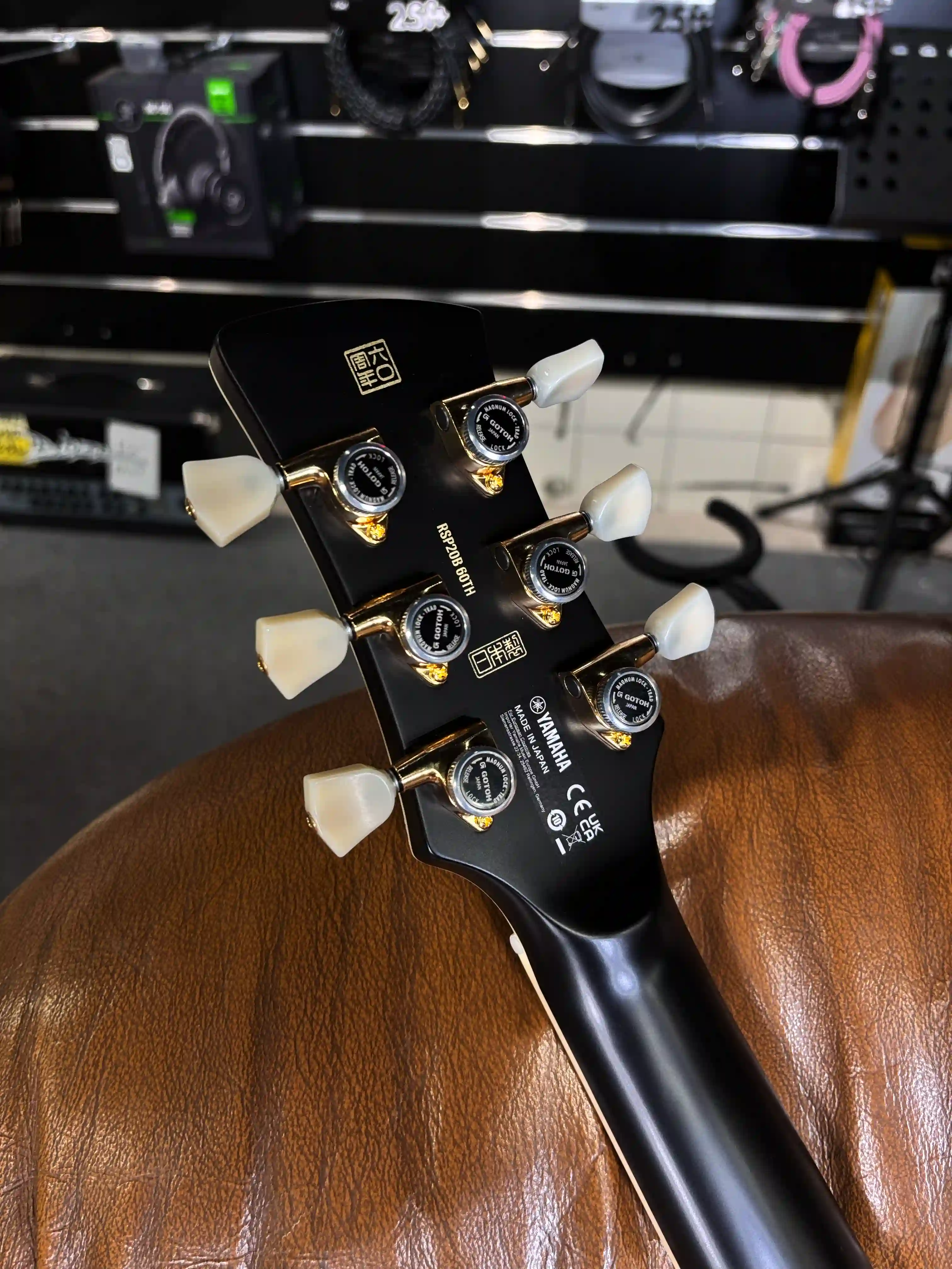 Yamaha Revstar RSP20B Édition 60e Anniversaire Noble Black Burst