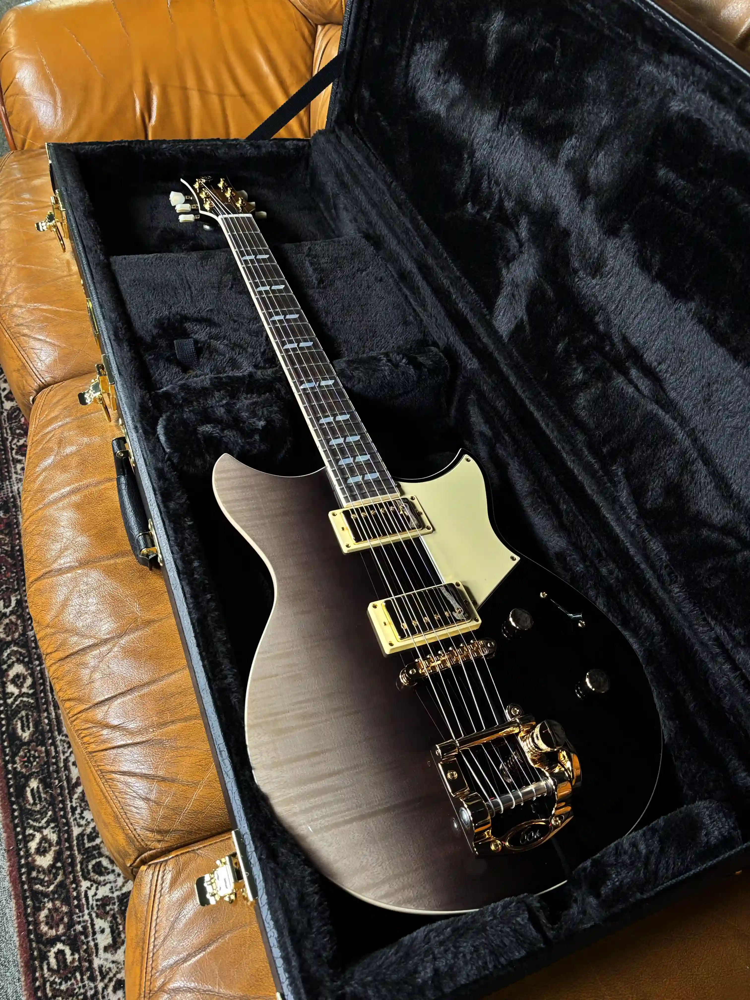 Yamaha Revstar RSP20B Édition 60e Anniversaire Noble Black Burst