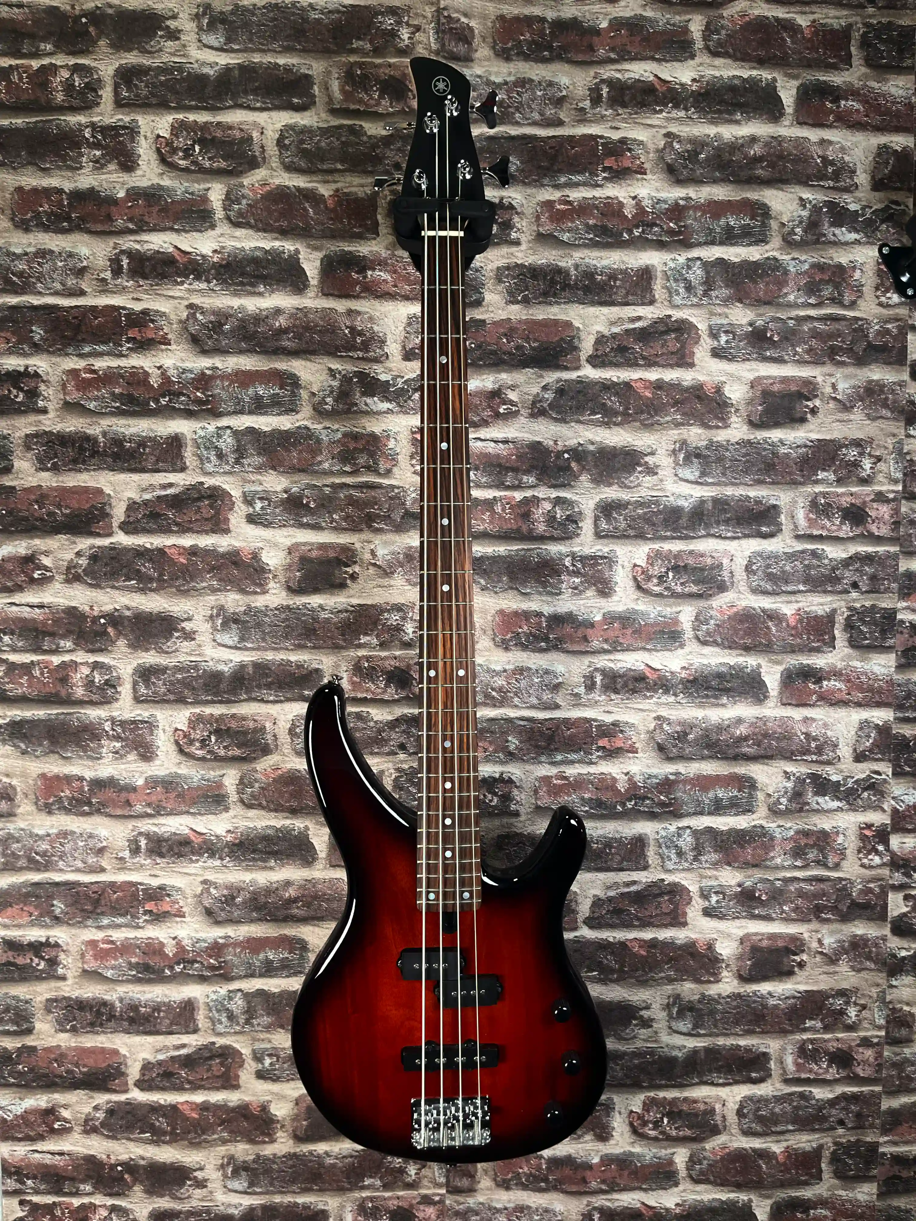 Yamaha TRBX 174 OVS STOCK B