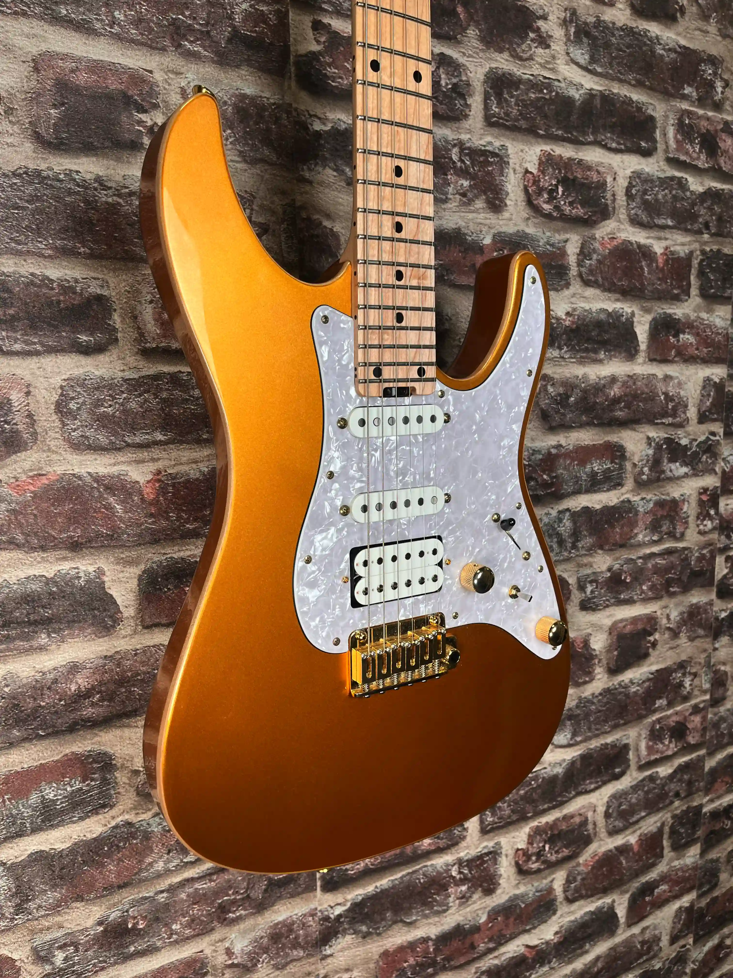 Schecter SDKC 24 GOLD JAPAN OCCASION