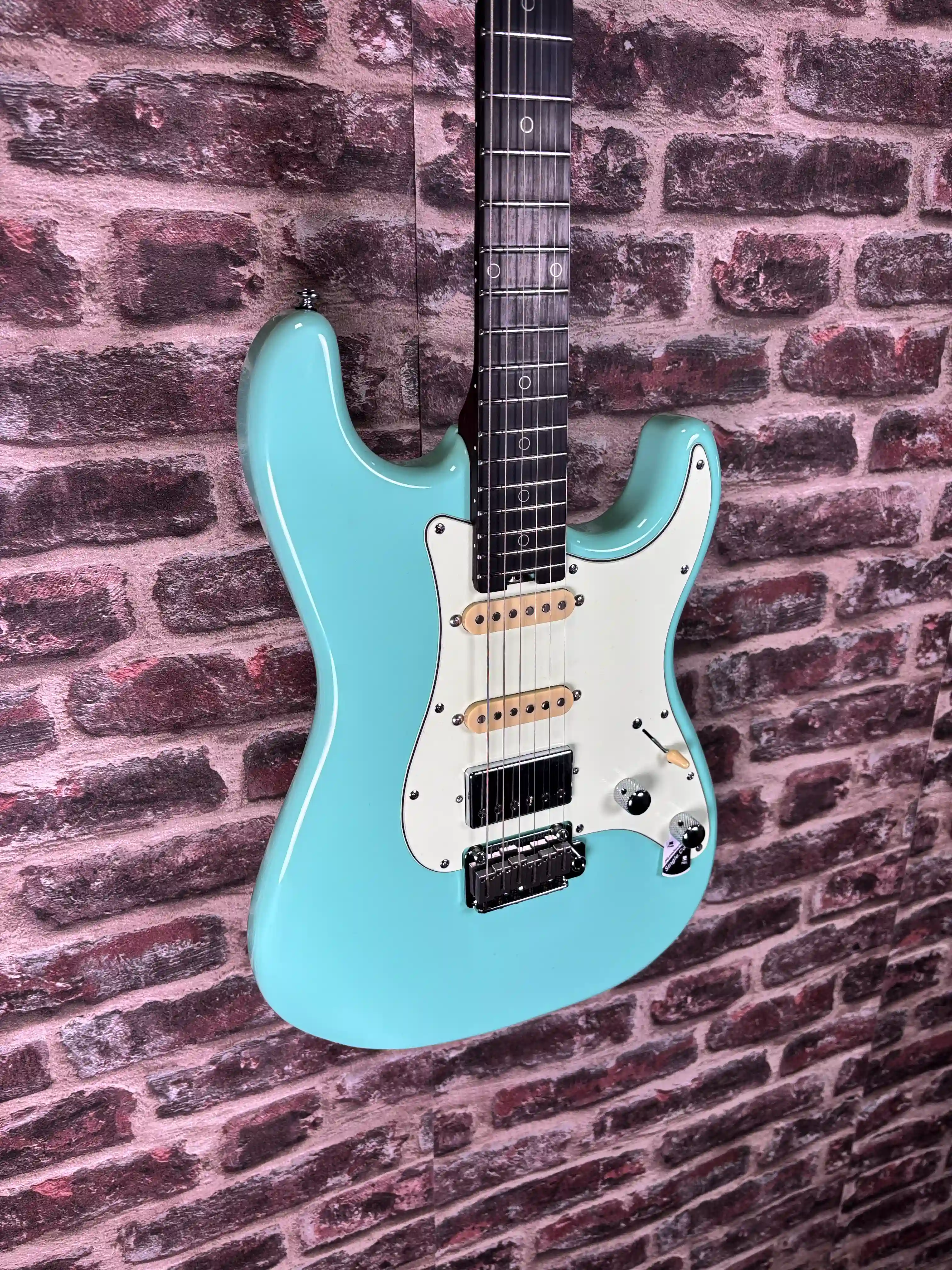 Schecter Nick Johnston Traditional HSS 10e Anniversaire Atomic Green