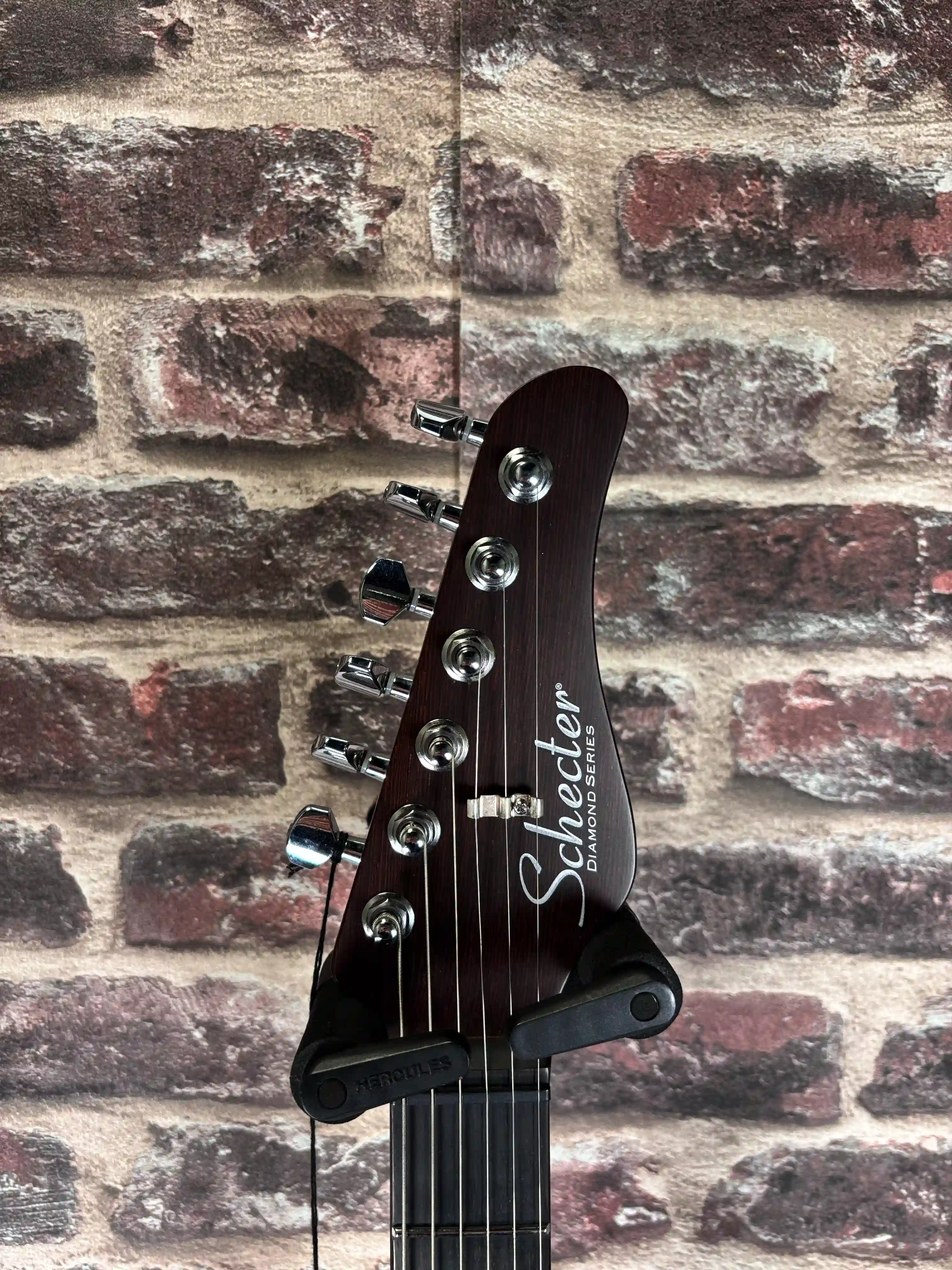 Schecter Nick Johnston Traditional HSS 10e Anniversaire Atomic Green