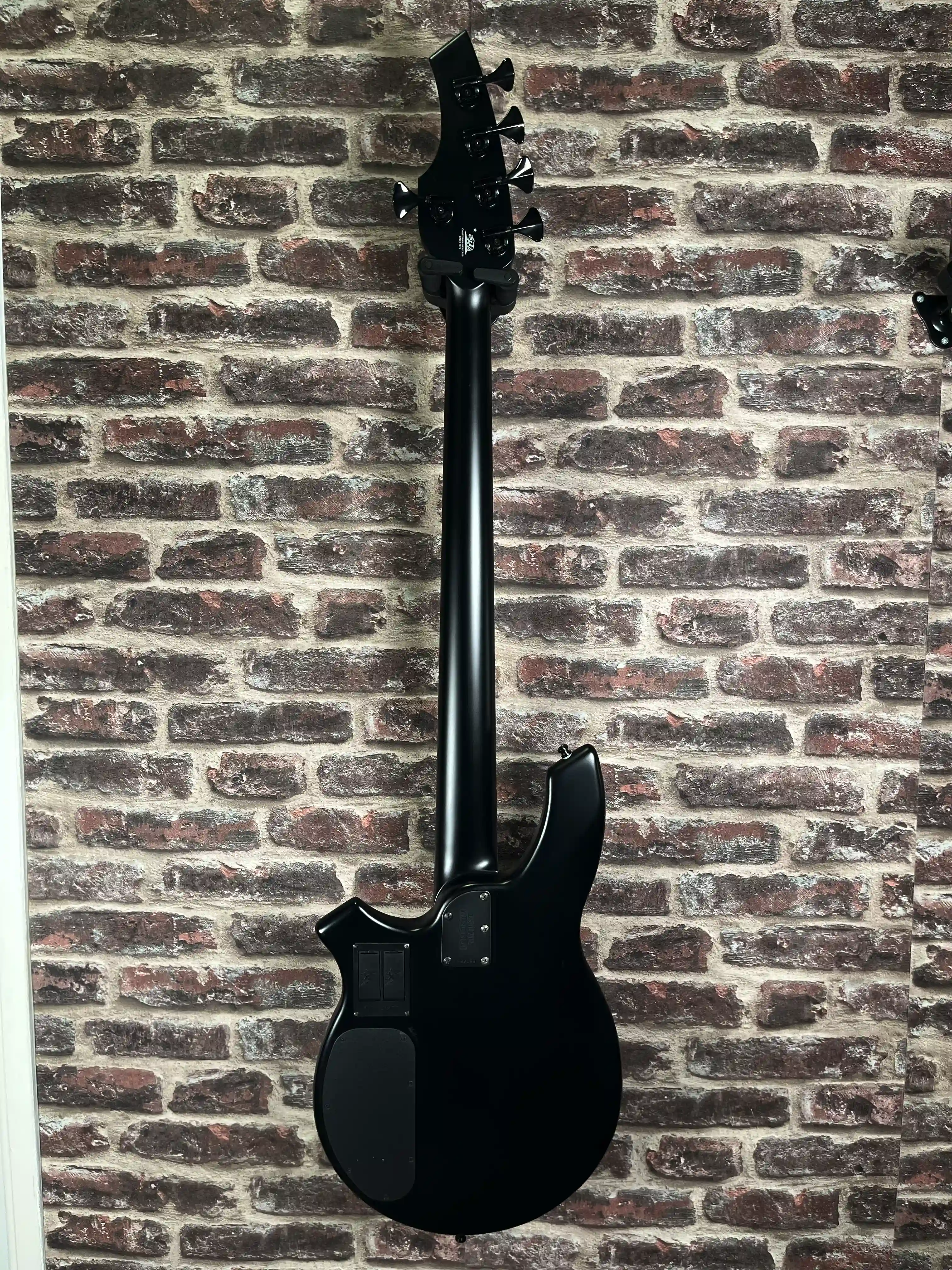 Music Man Bongo 5 Stealth Black OCCASION