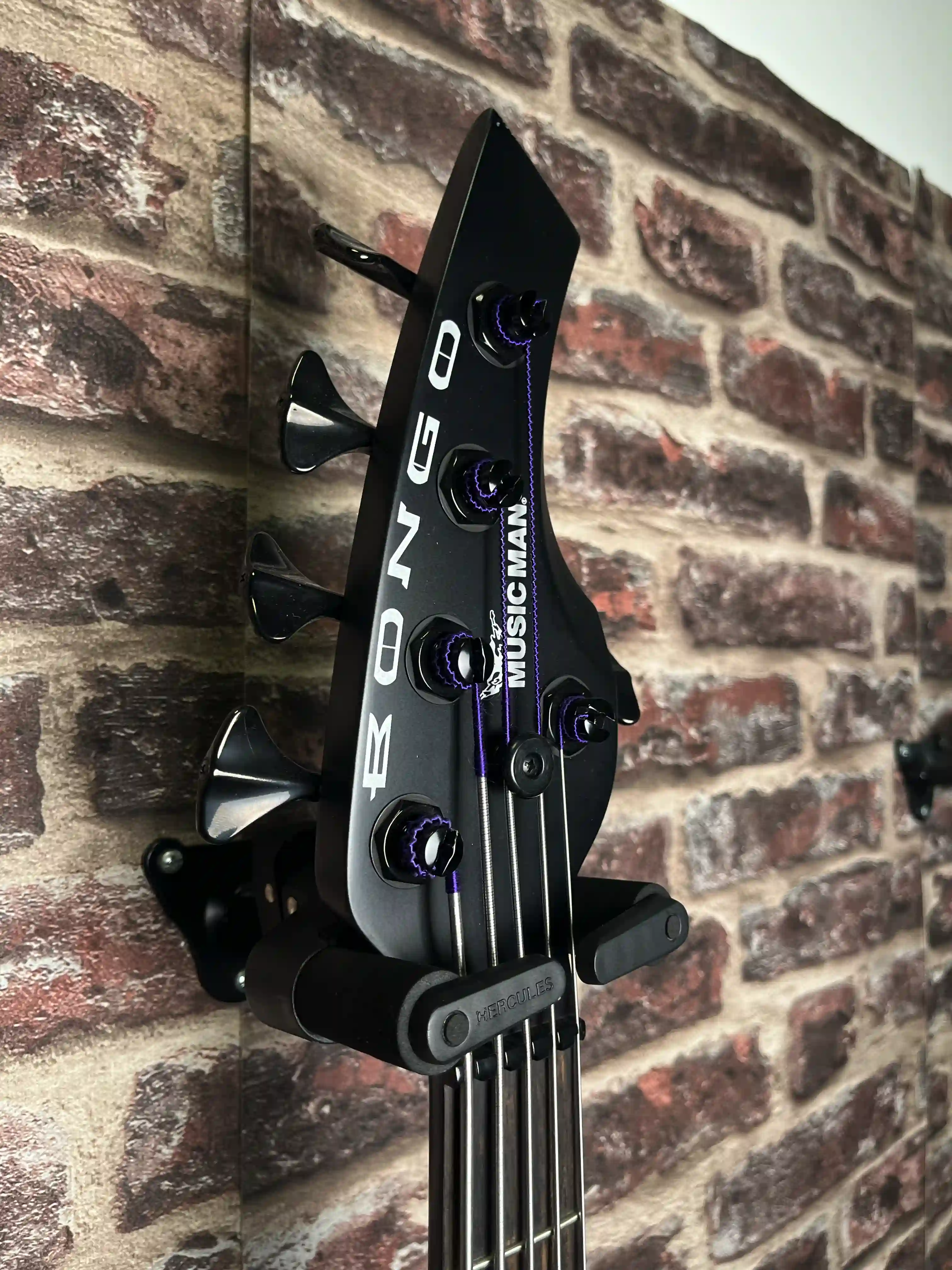 Music Man Bongo 5 Stealth Black OCCASION