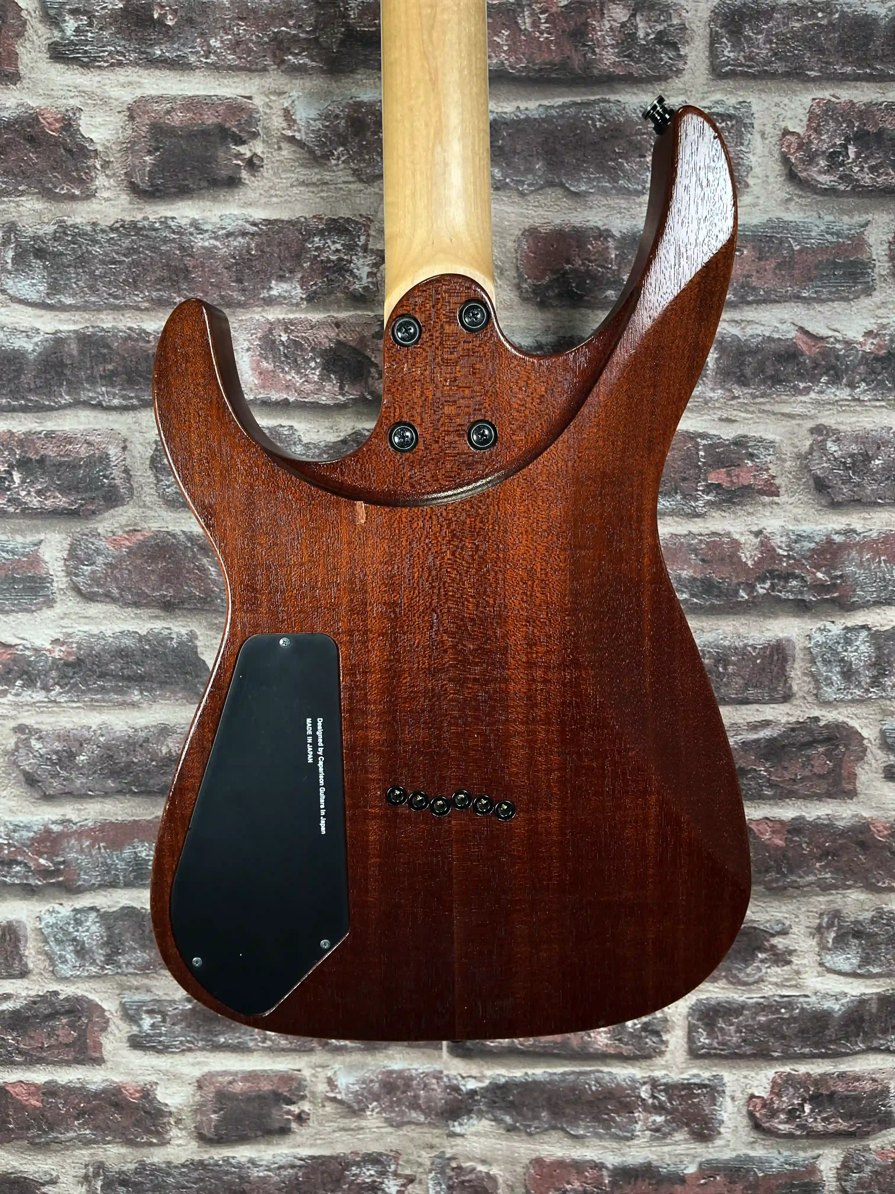 Caparison Dellinger–WB‑FX 6 cordes Walnut top OCCASION