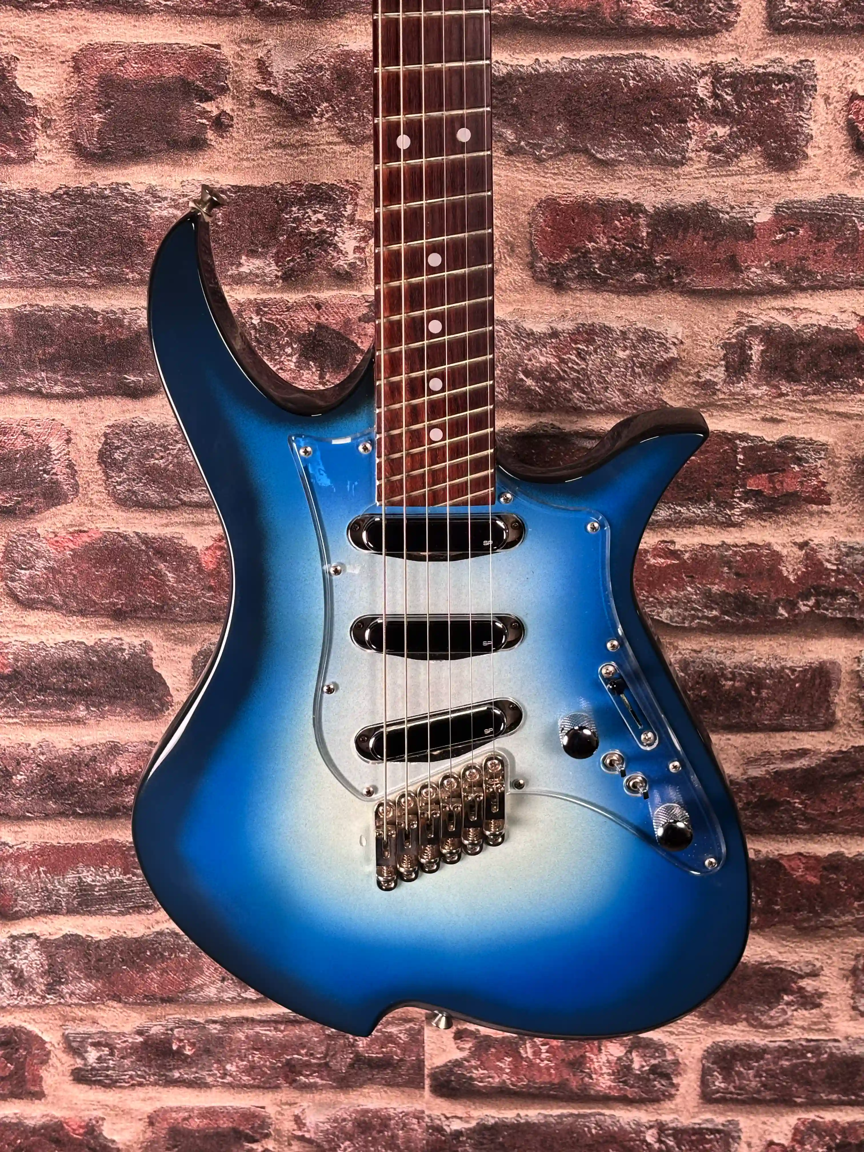 Vola Eve Frozen Blue Burst - custom shop OCCASION