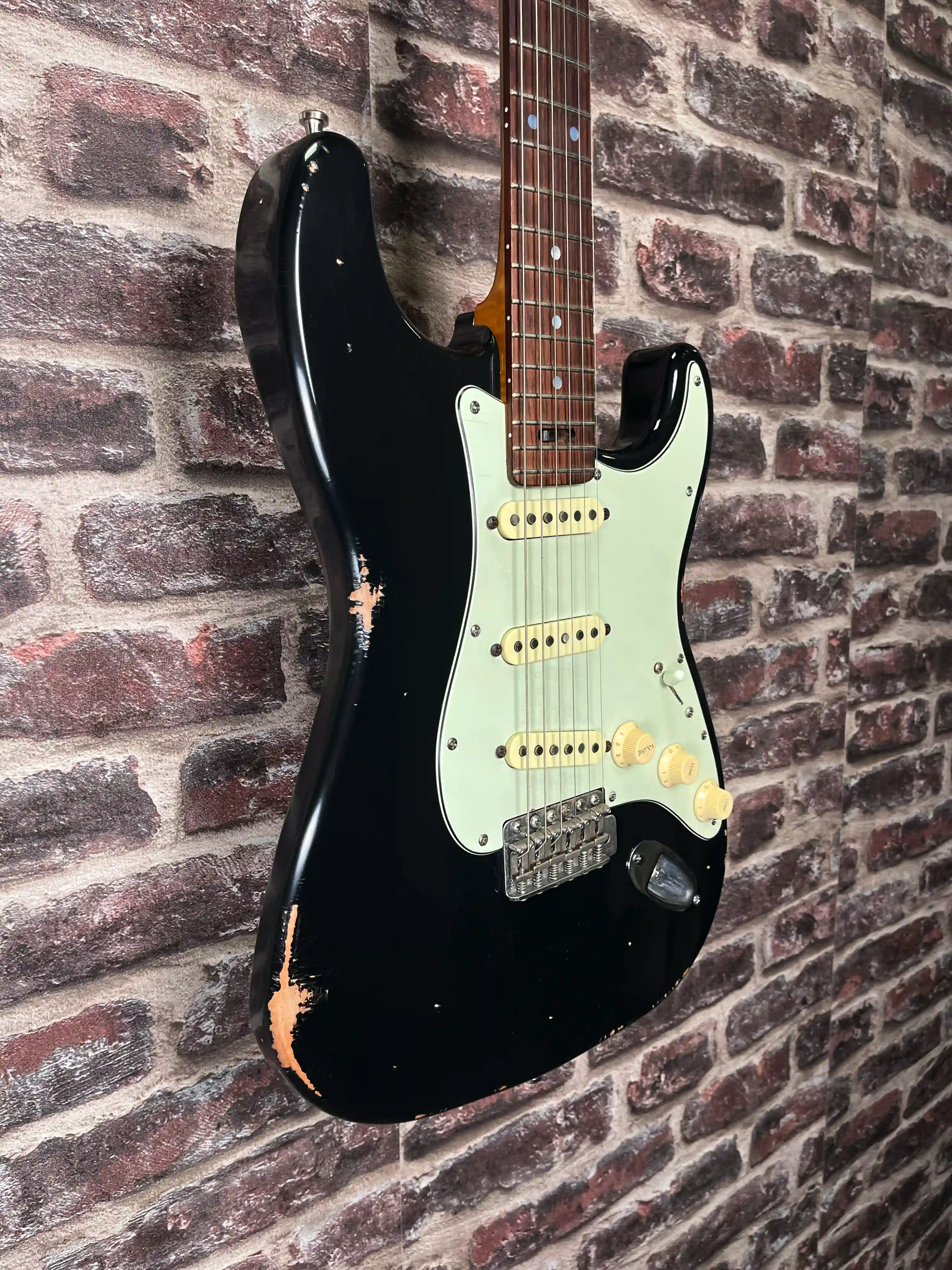 Wild Customs Ventura Classic Black Relic OCCASION