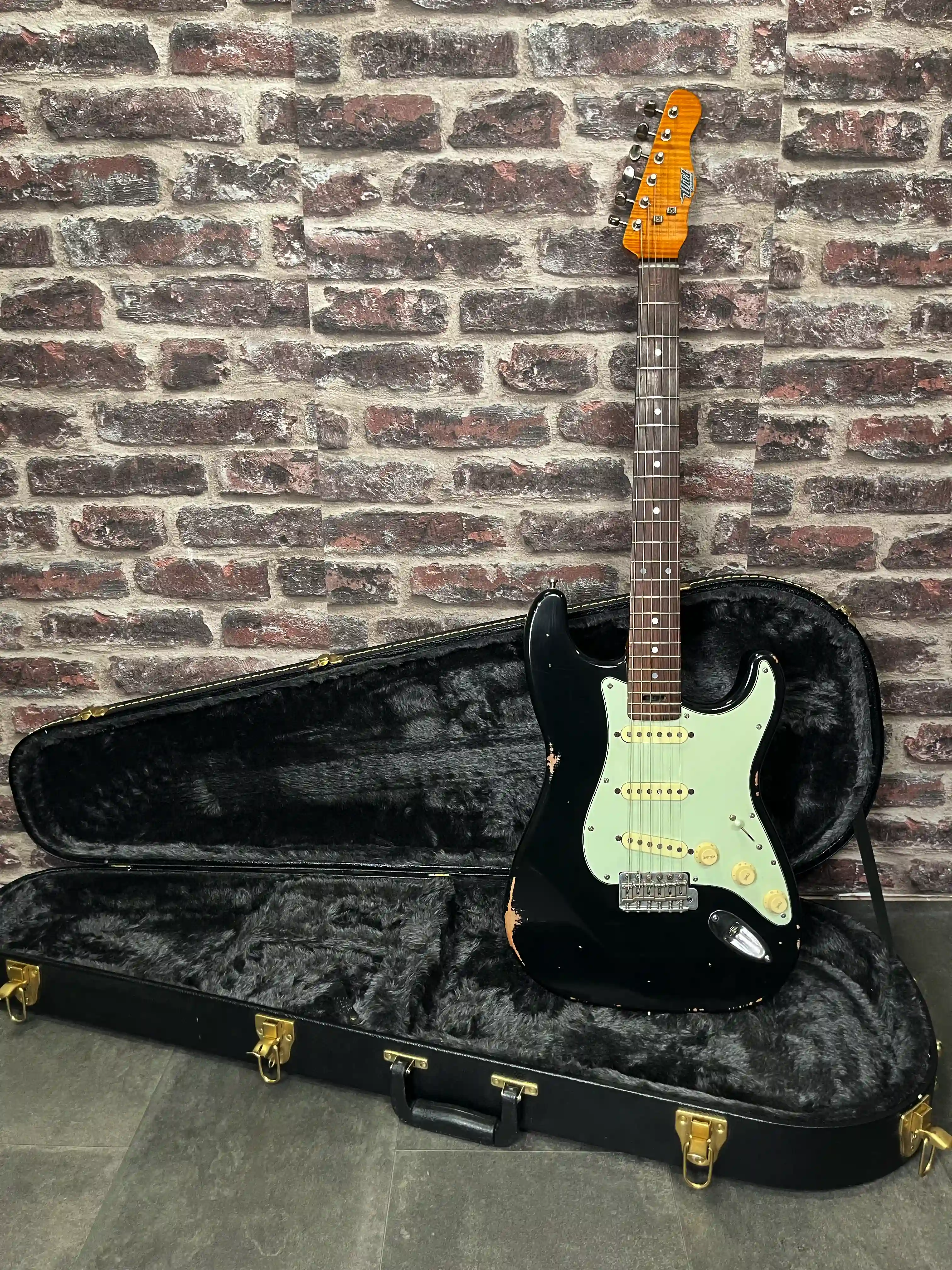 Wild Customs Ventura Classic Black Relic OCCASION