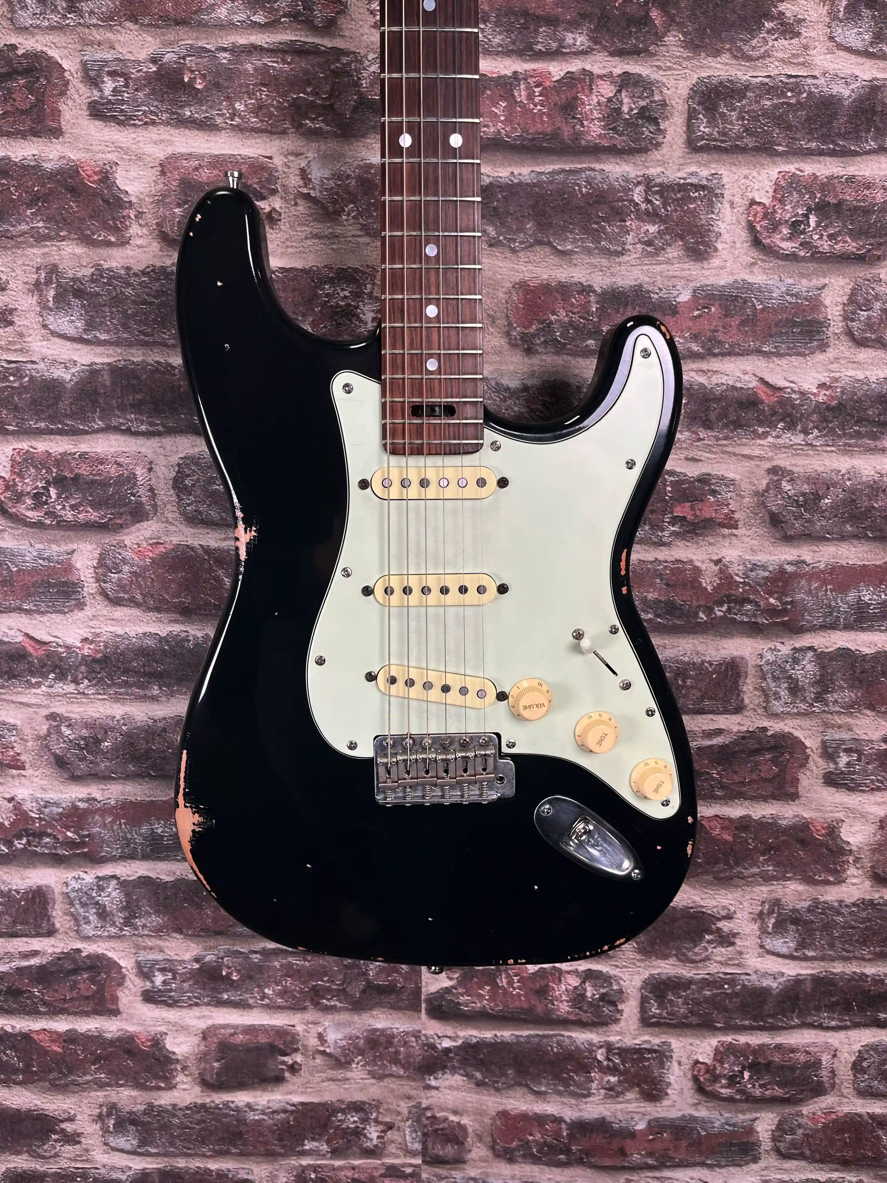 Wild Customs Ventura Classic Black Relic OCCASION