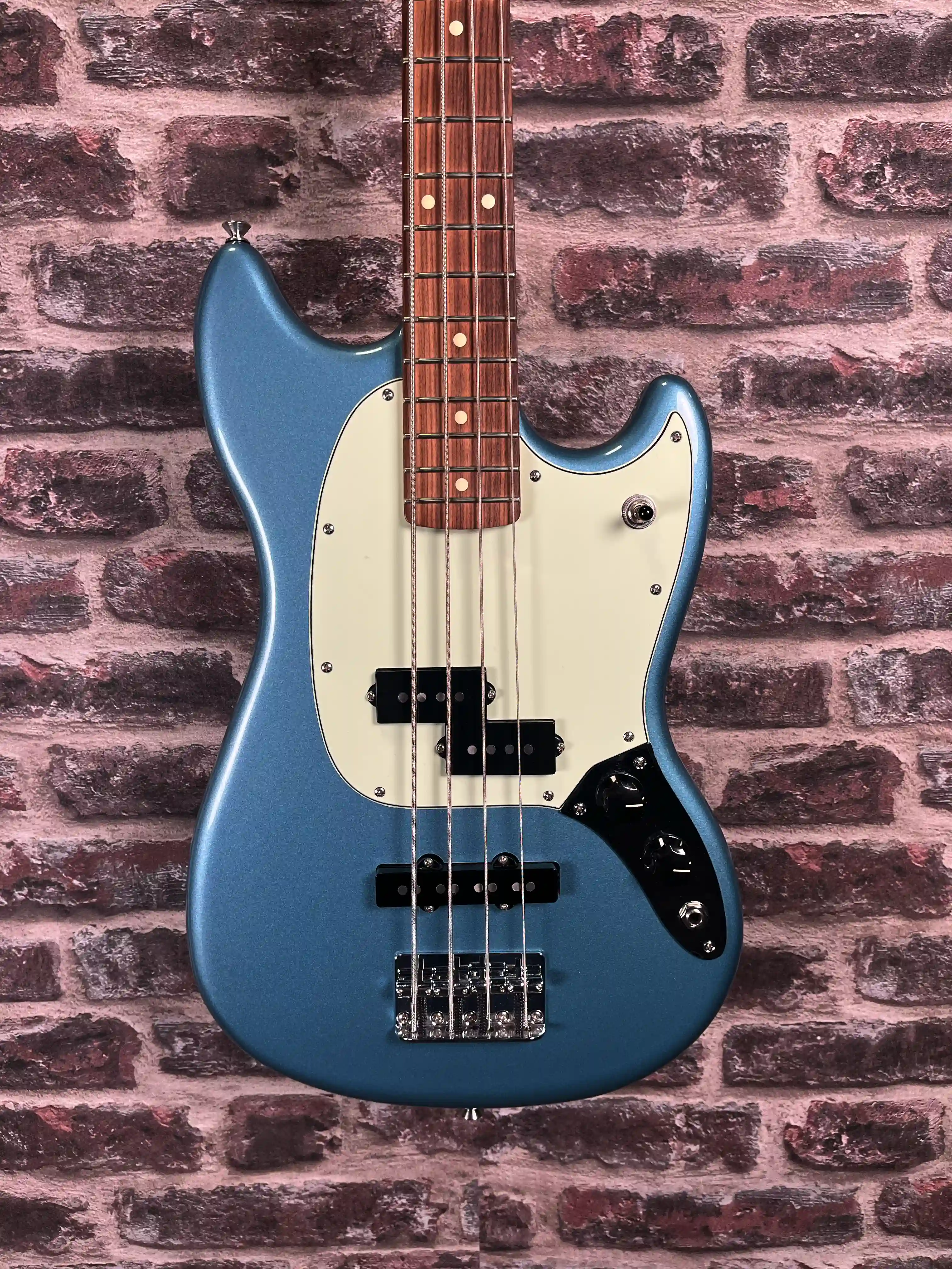 Fender Mustang Bass PJ Édition Limitée Tidepool OCCASION
