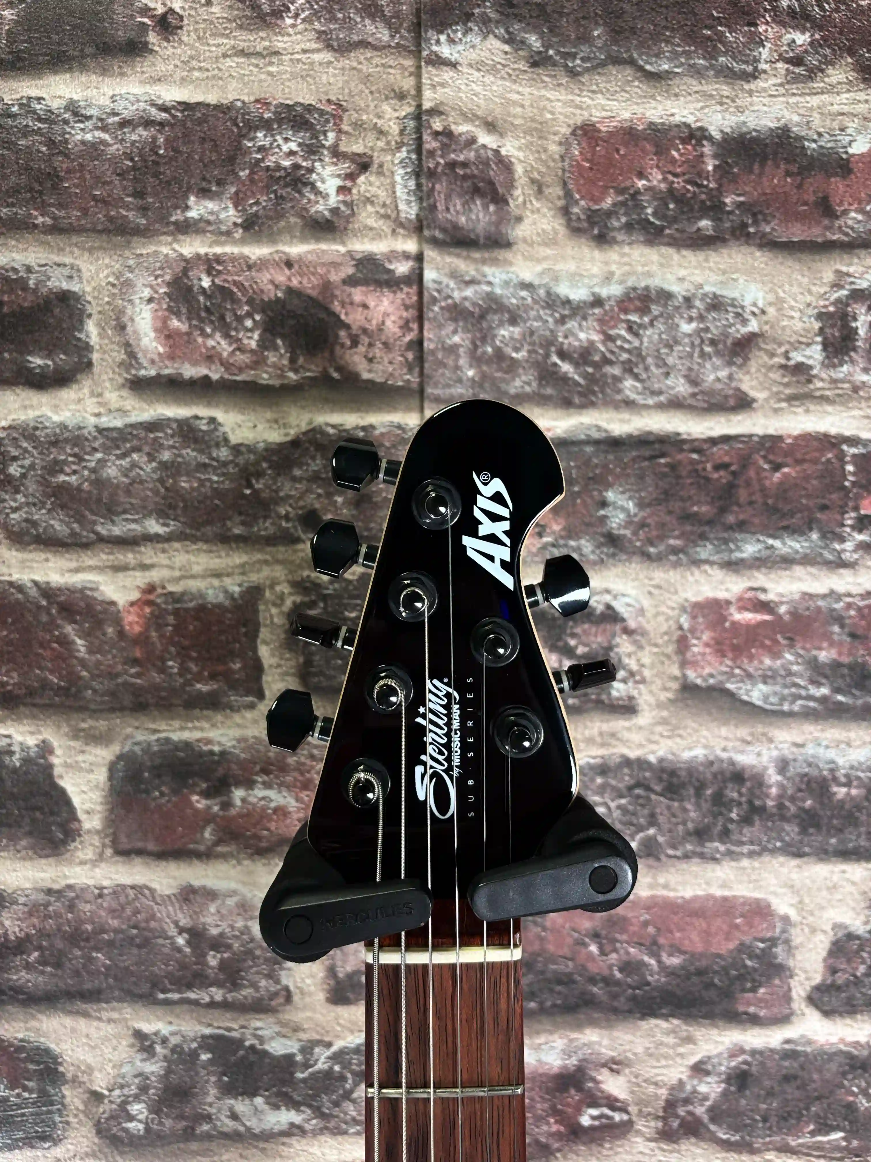 Sterling Axis AX3S Black OCCASION