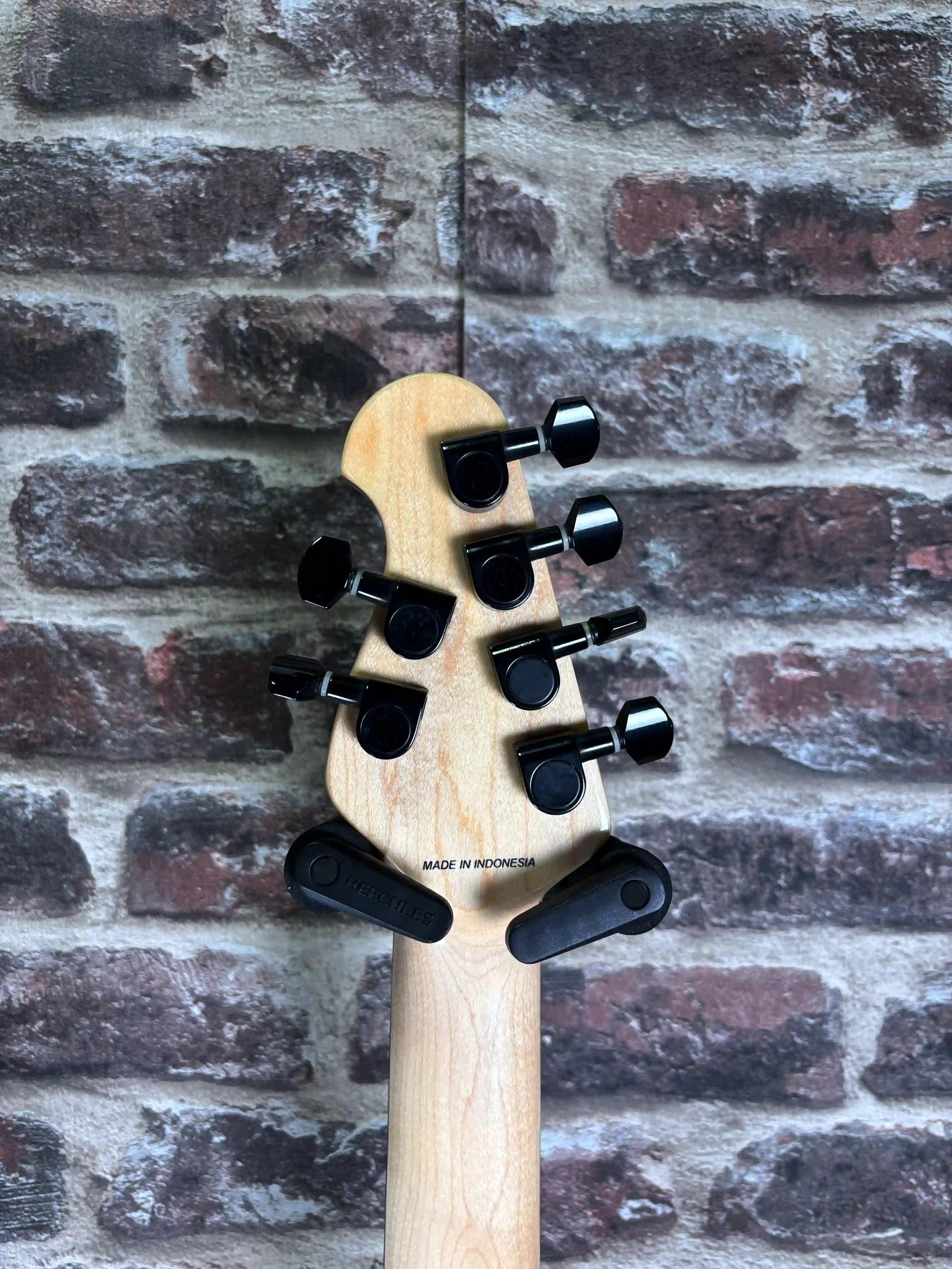 Sterling Axis AX3S Black OCCASION