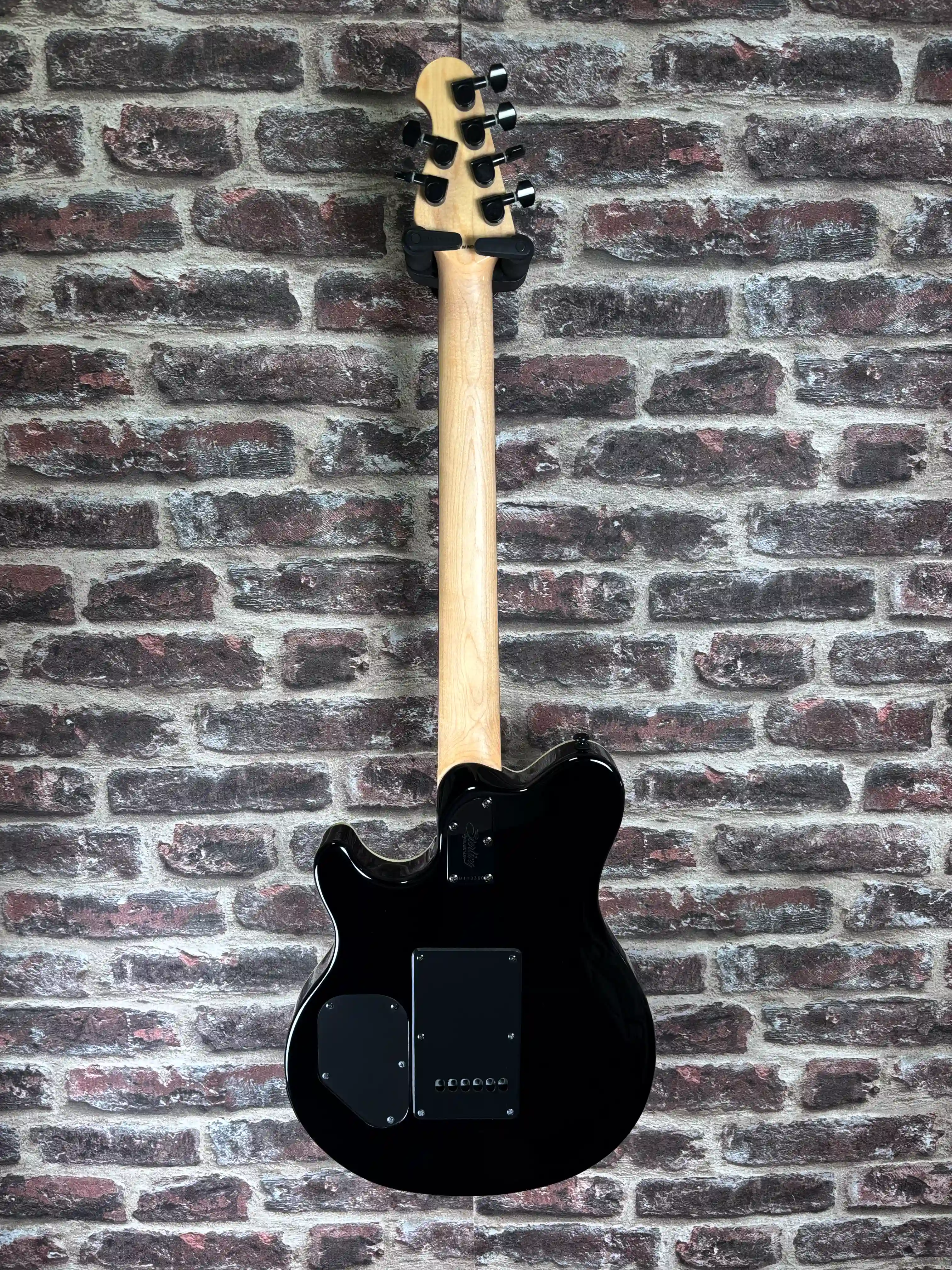 Sterling Axis AX3S Black OCCASION