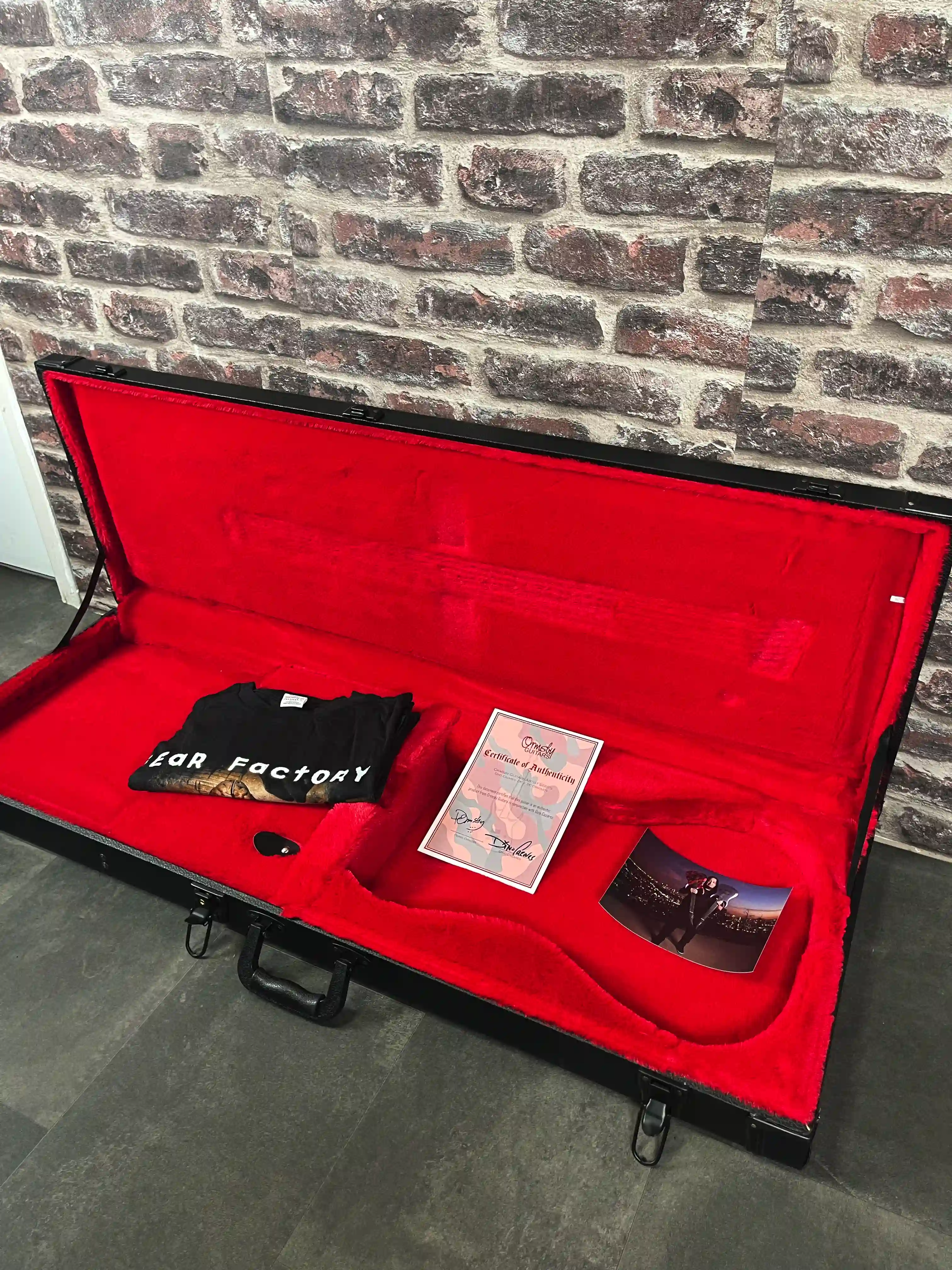 Ormsby Dino Cazares Obsolete 7 Limited Edition OCCASION