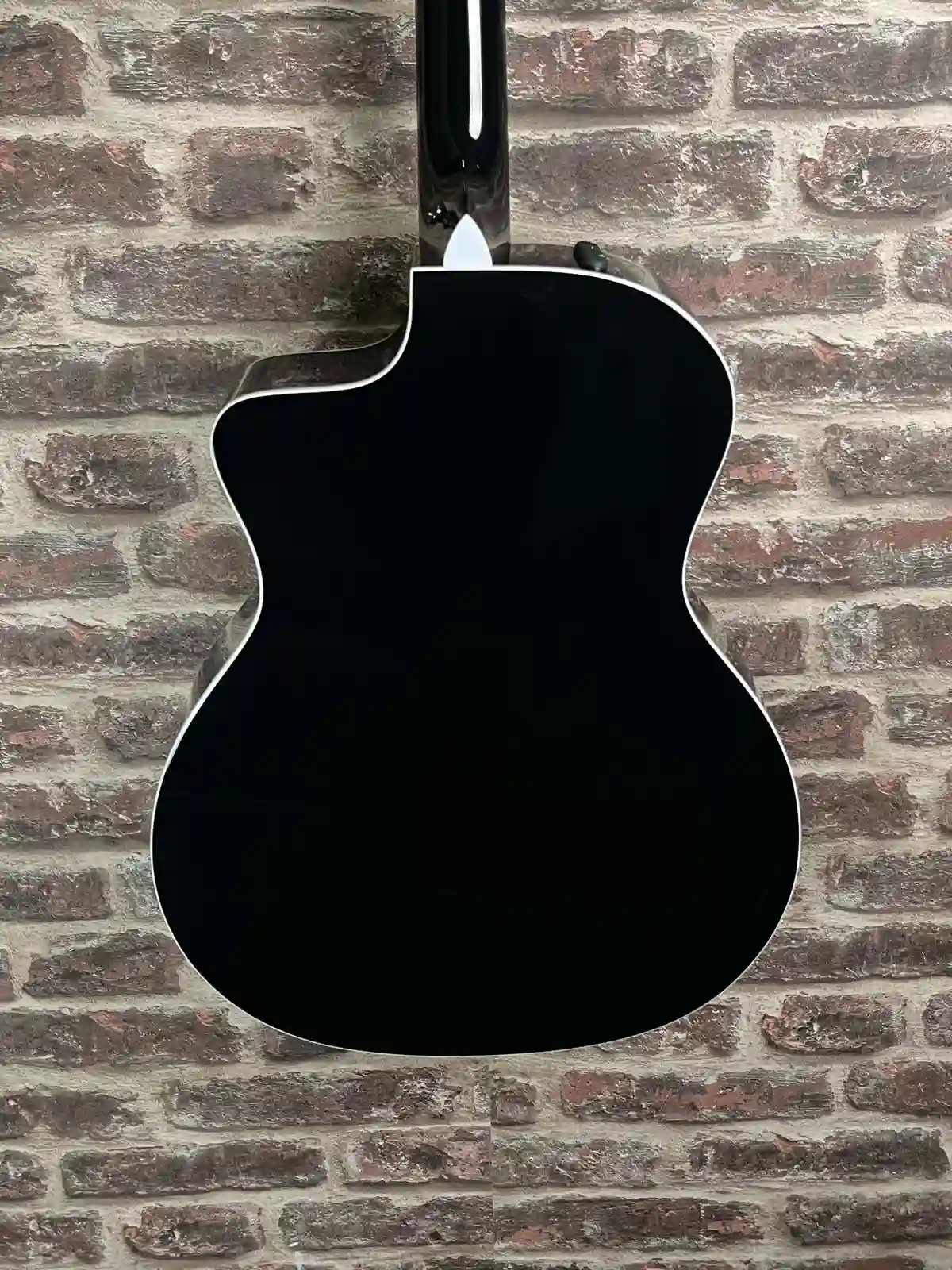 Taylor 214ce‑BLK Plus OCCASION