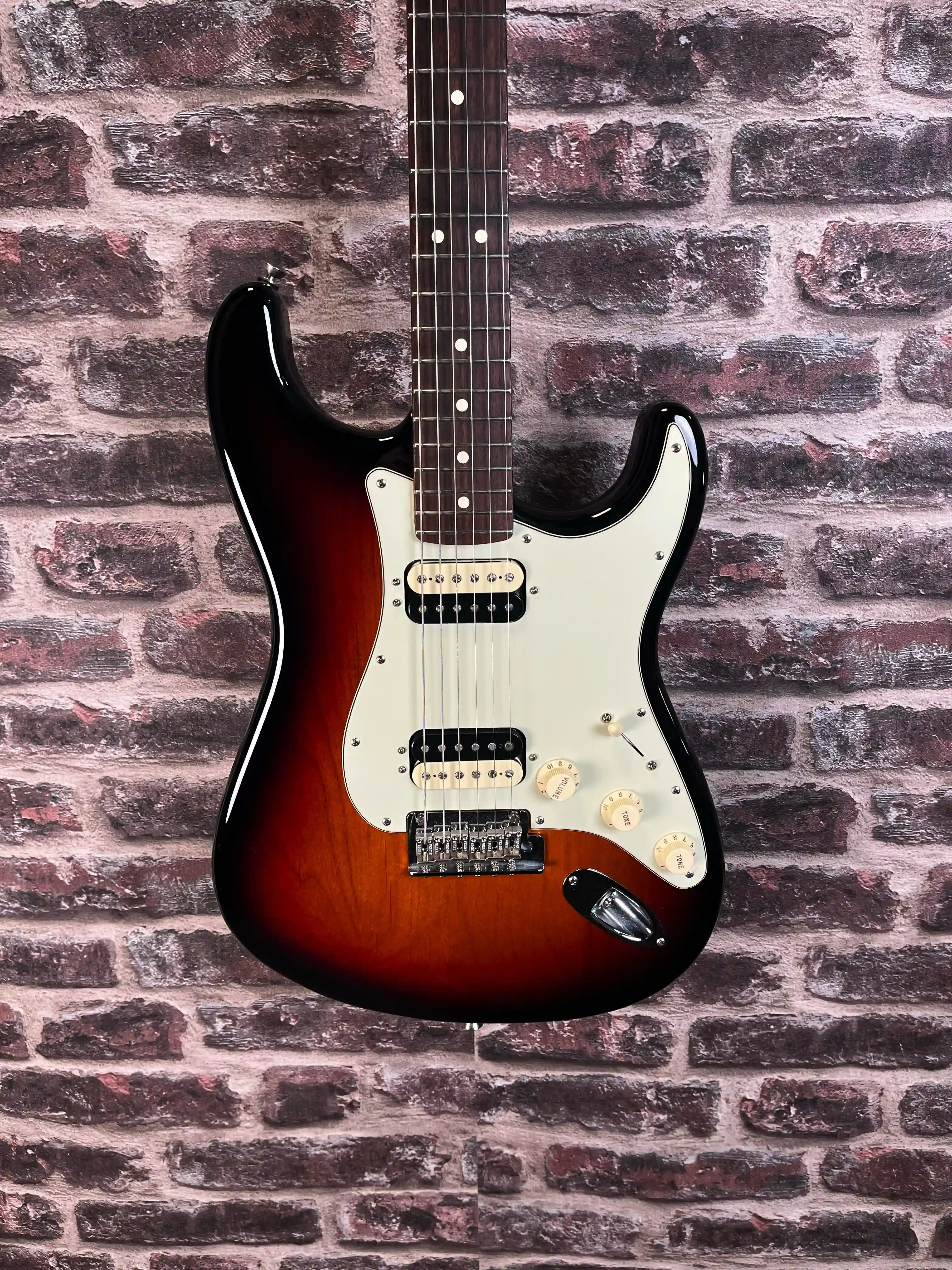 Fender American Professional Stratocaster HH Sunburst OCCASION