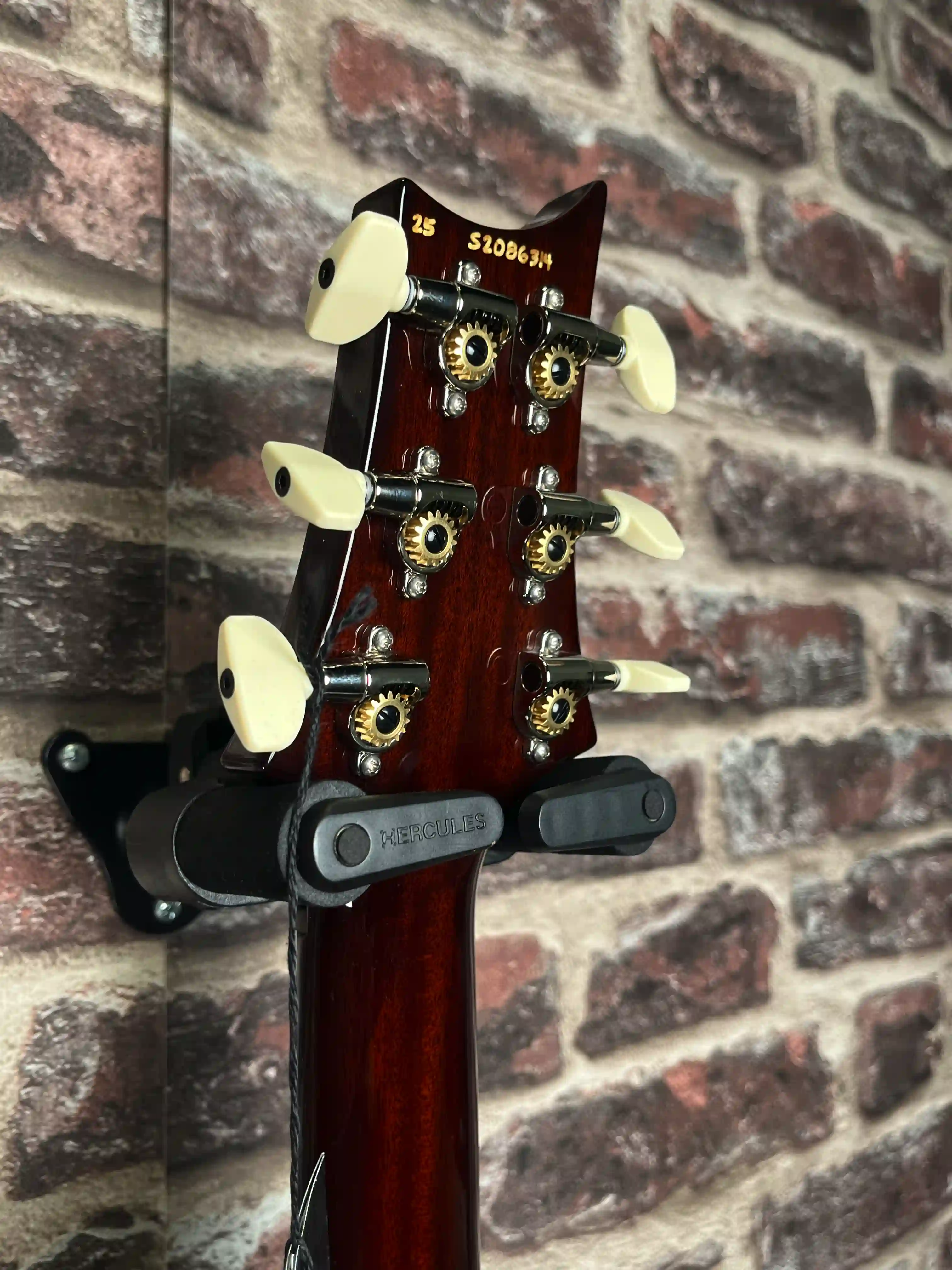 PRS S2 Custom 24‑08 Black Amber