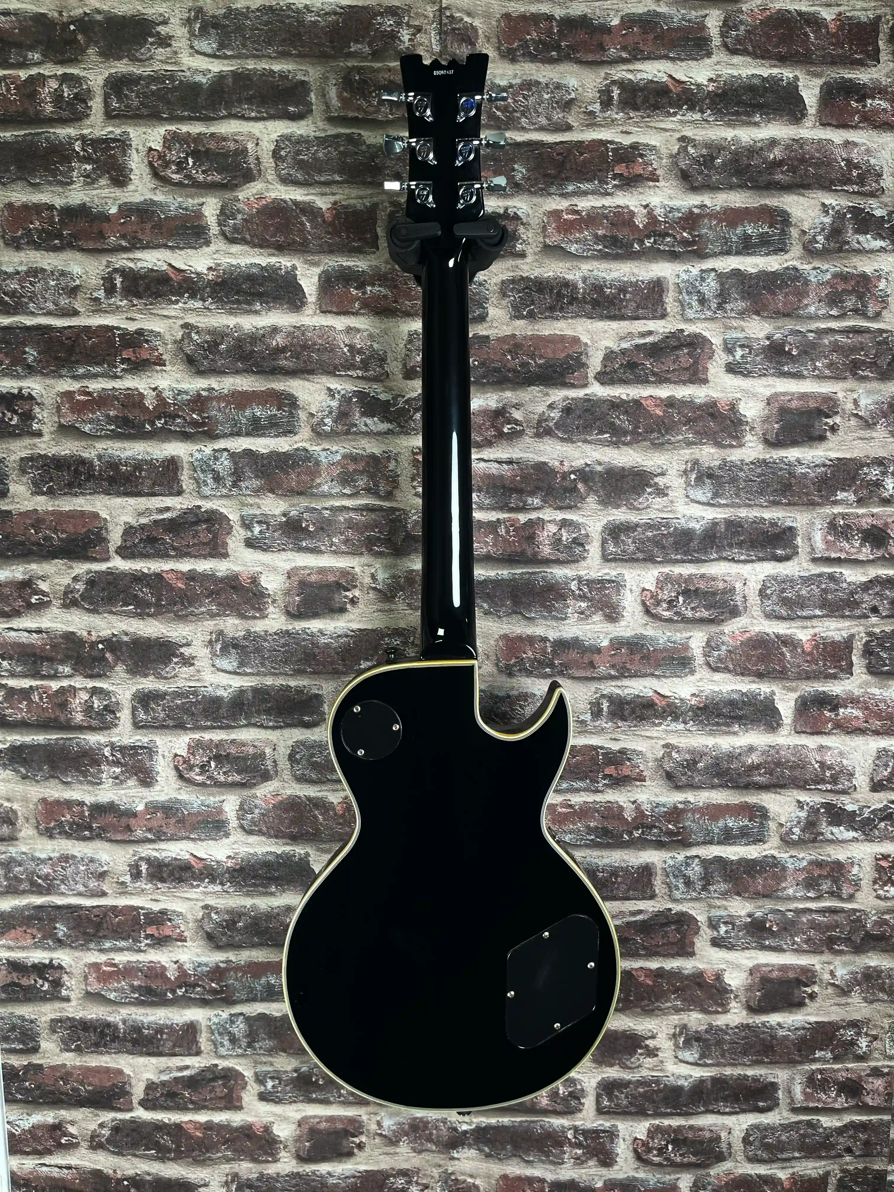 Custom 77 CS4 London burning OCCASION