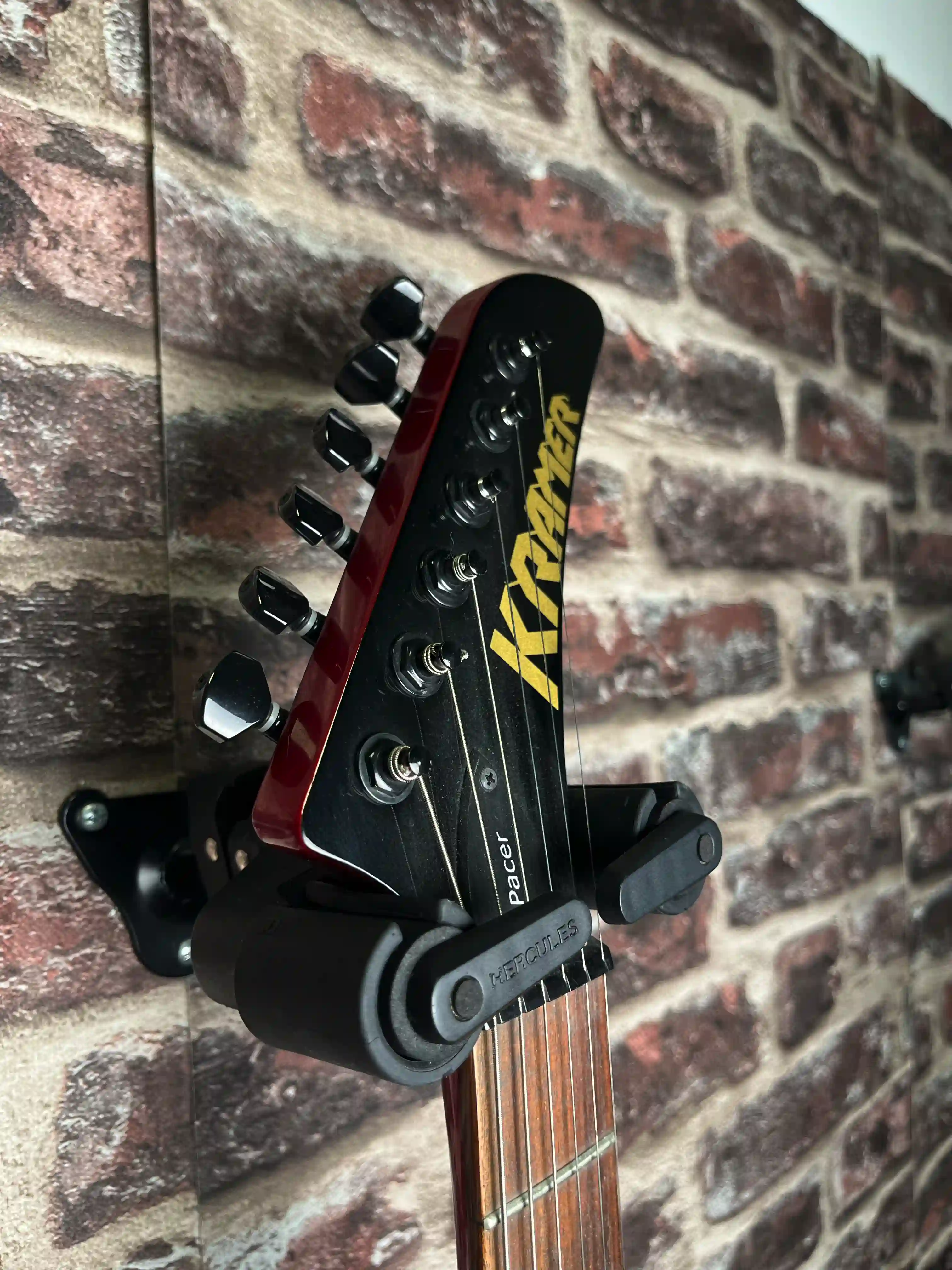 Kramer Pacer Ft211 HSS Red OCCASION