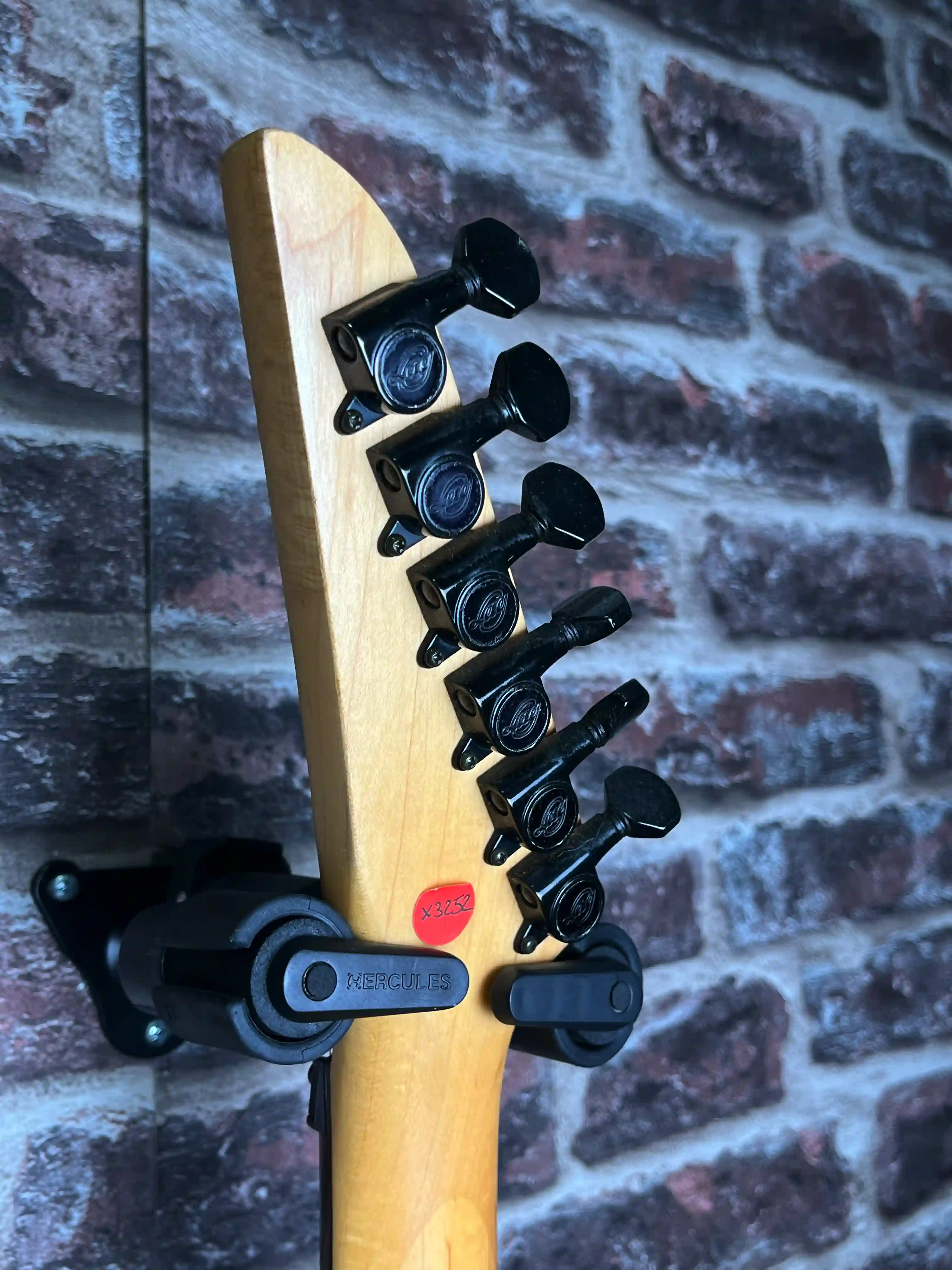 Lag Hotline TB1 Black OCCASION