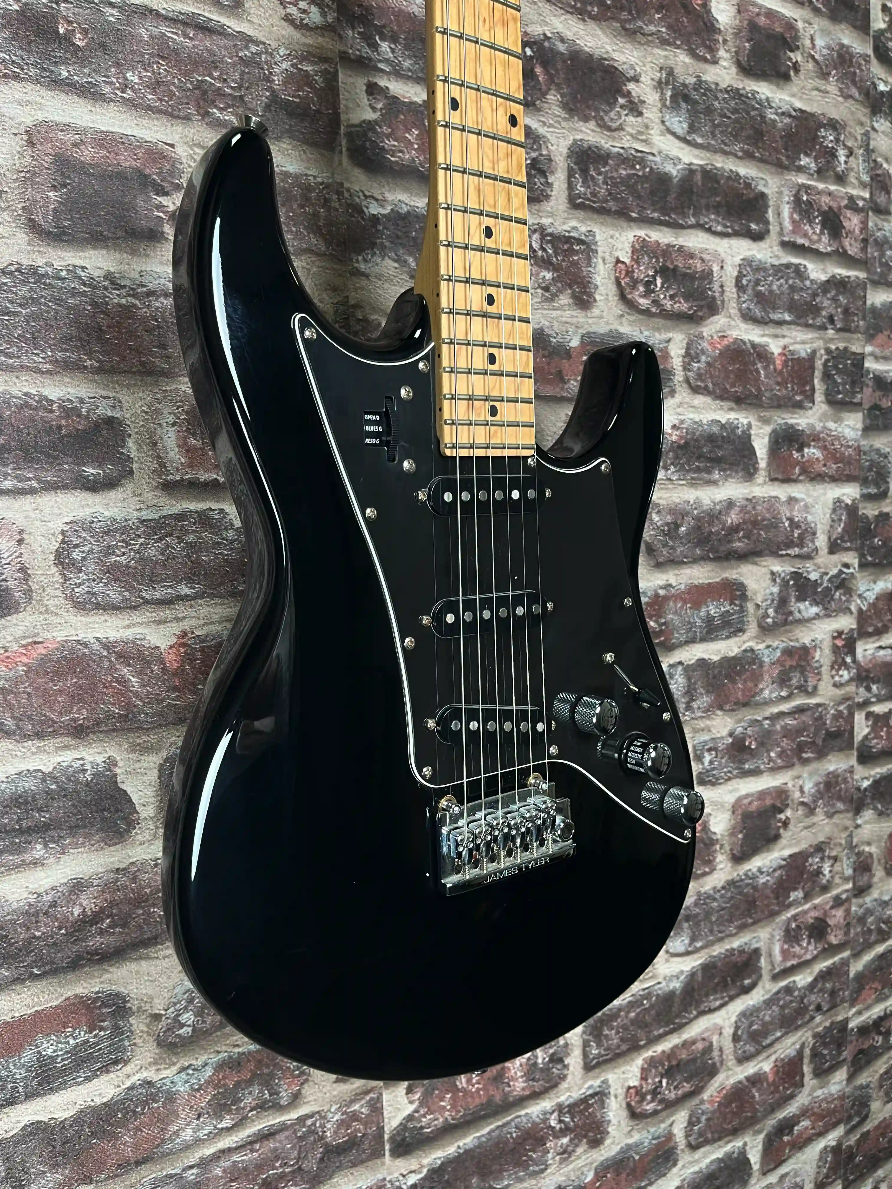 Line 6 James Tyler Variax JTV 69s OCCASION