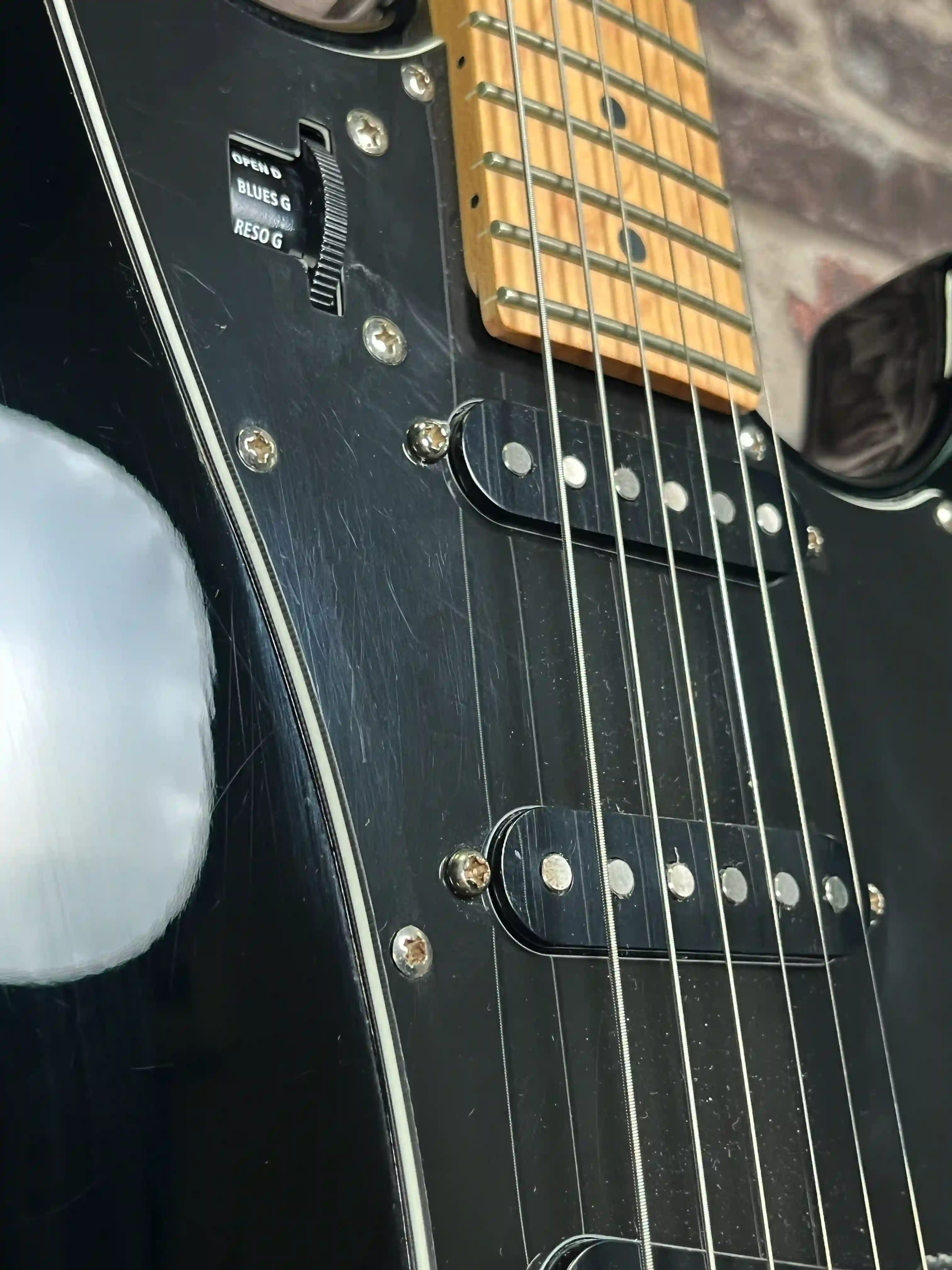 Line 6 James Tyler Variax JTV 69s OCCASION