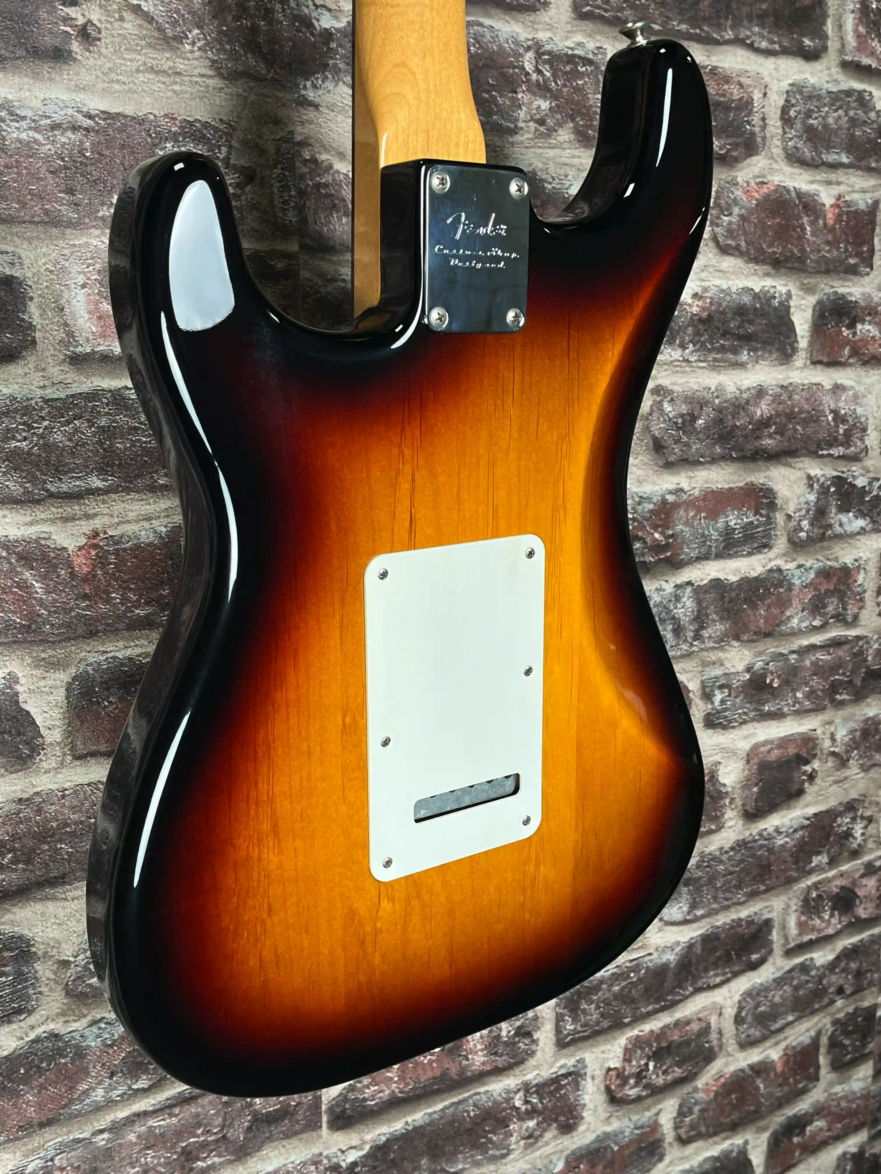 Fender Classic Player ’60s Stratocaster Sunburst OCCASION