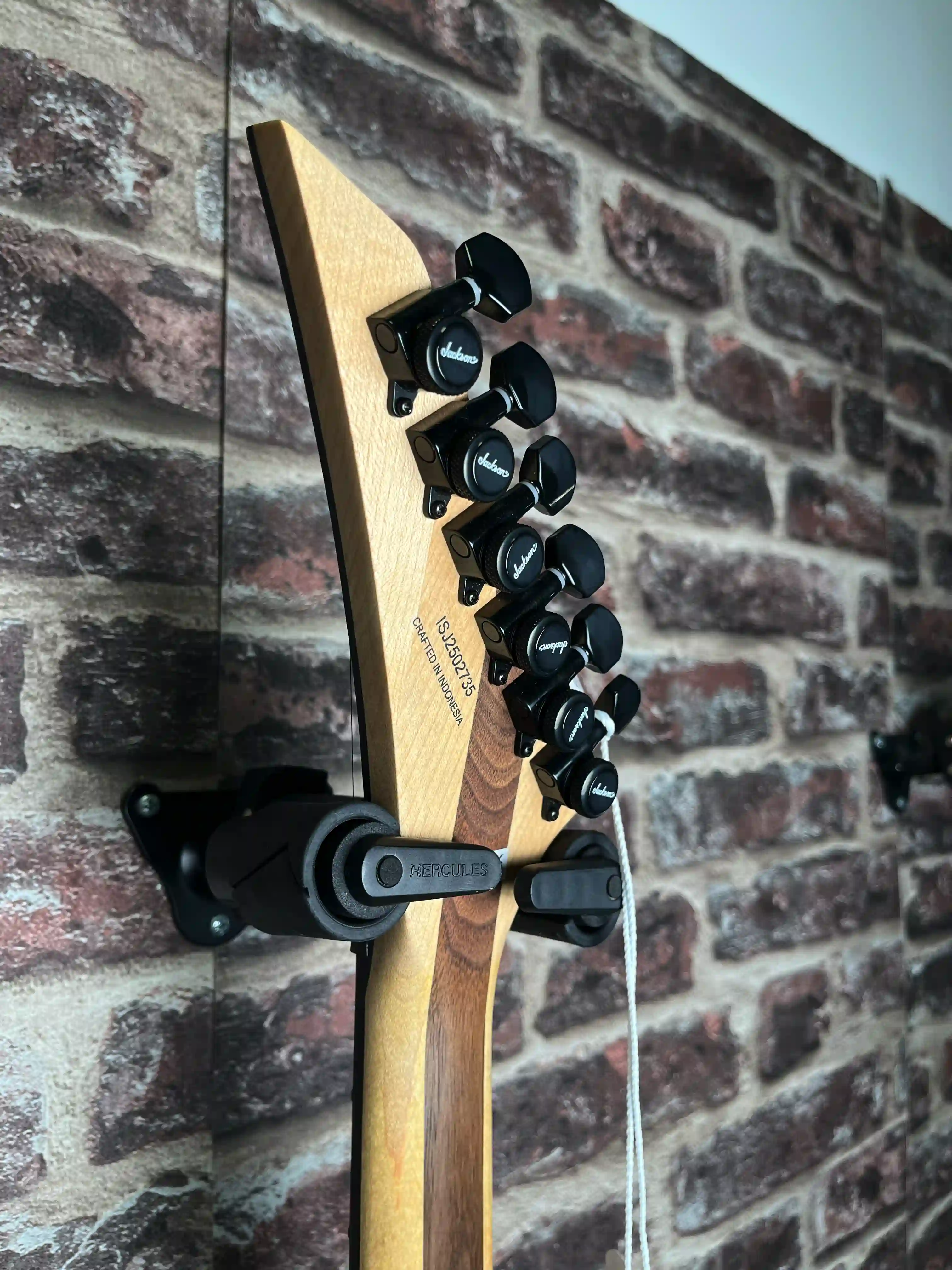 Jackson Série Pro Plus Soloist SLA2 HT – Toxic Apple