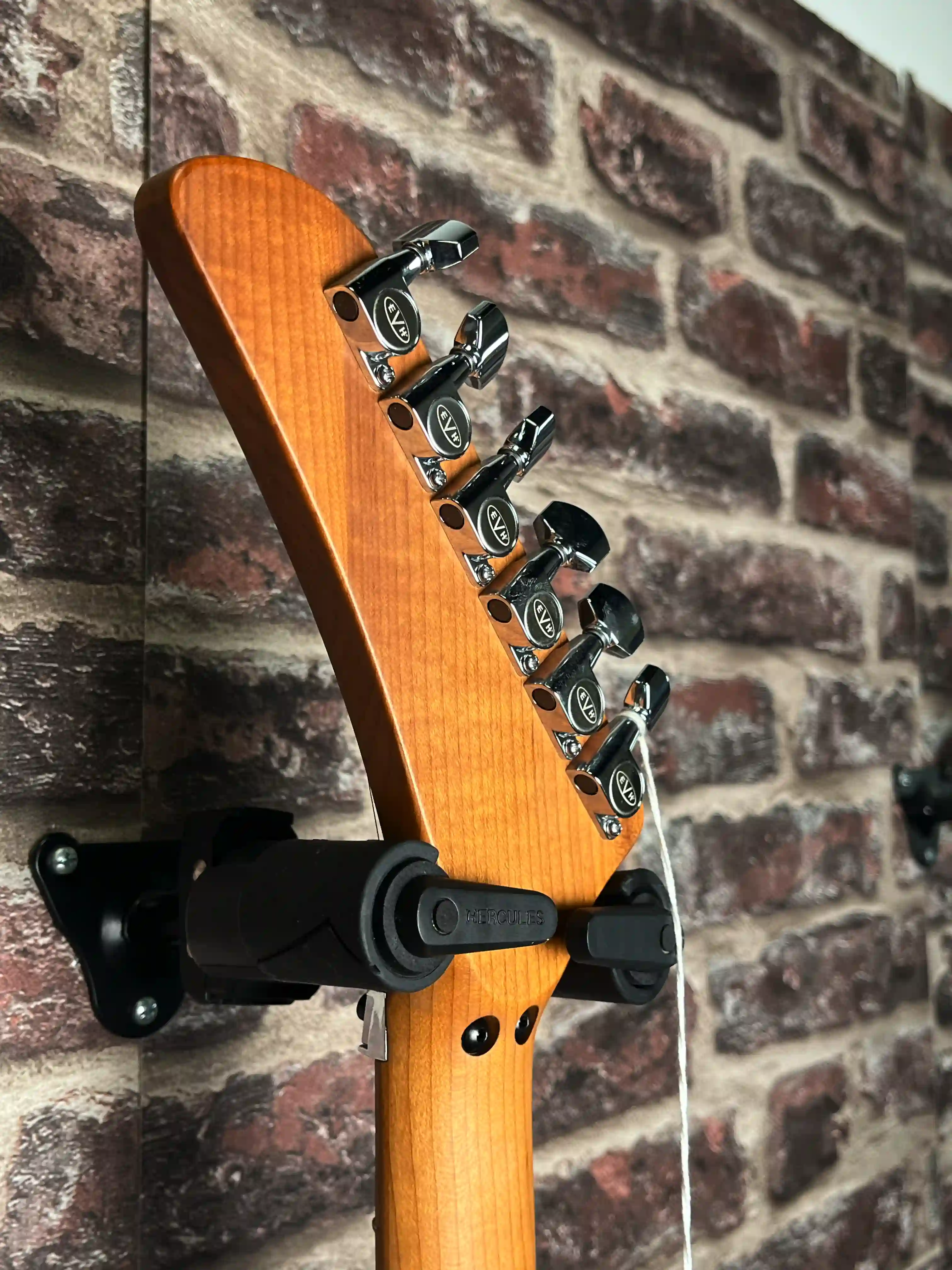 EVH 5150 Series DX QM, Baked Maple Limeade Zest