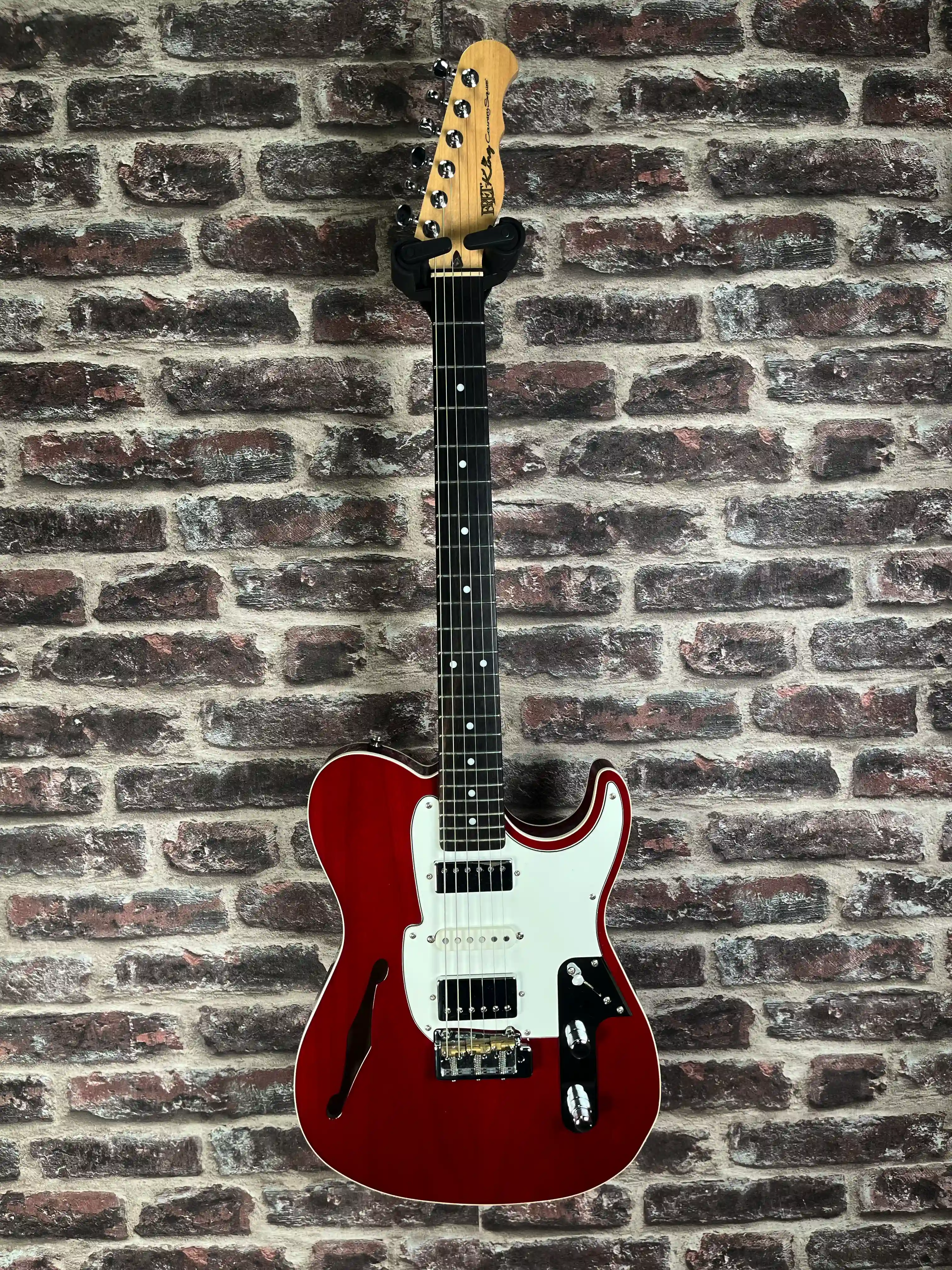 Fret-King Country Squire Semitone De Luxe Thru Red OCCASION