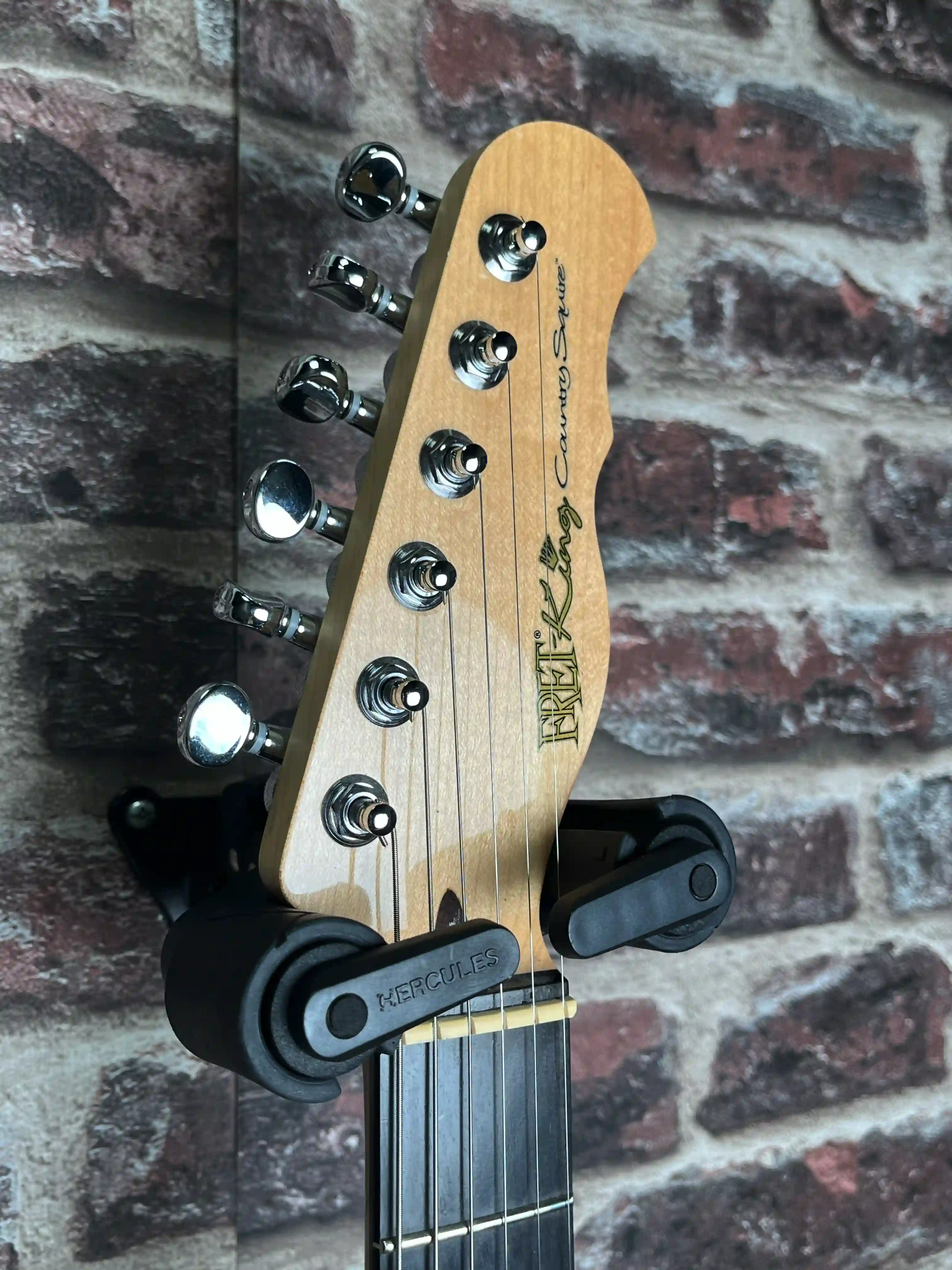 Fret-King Country Squire Semitone De Luxe Thru Red OCCASION