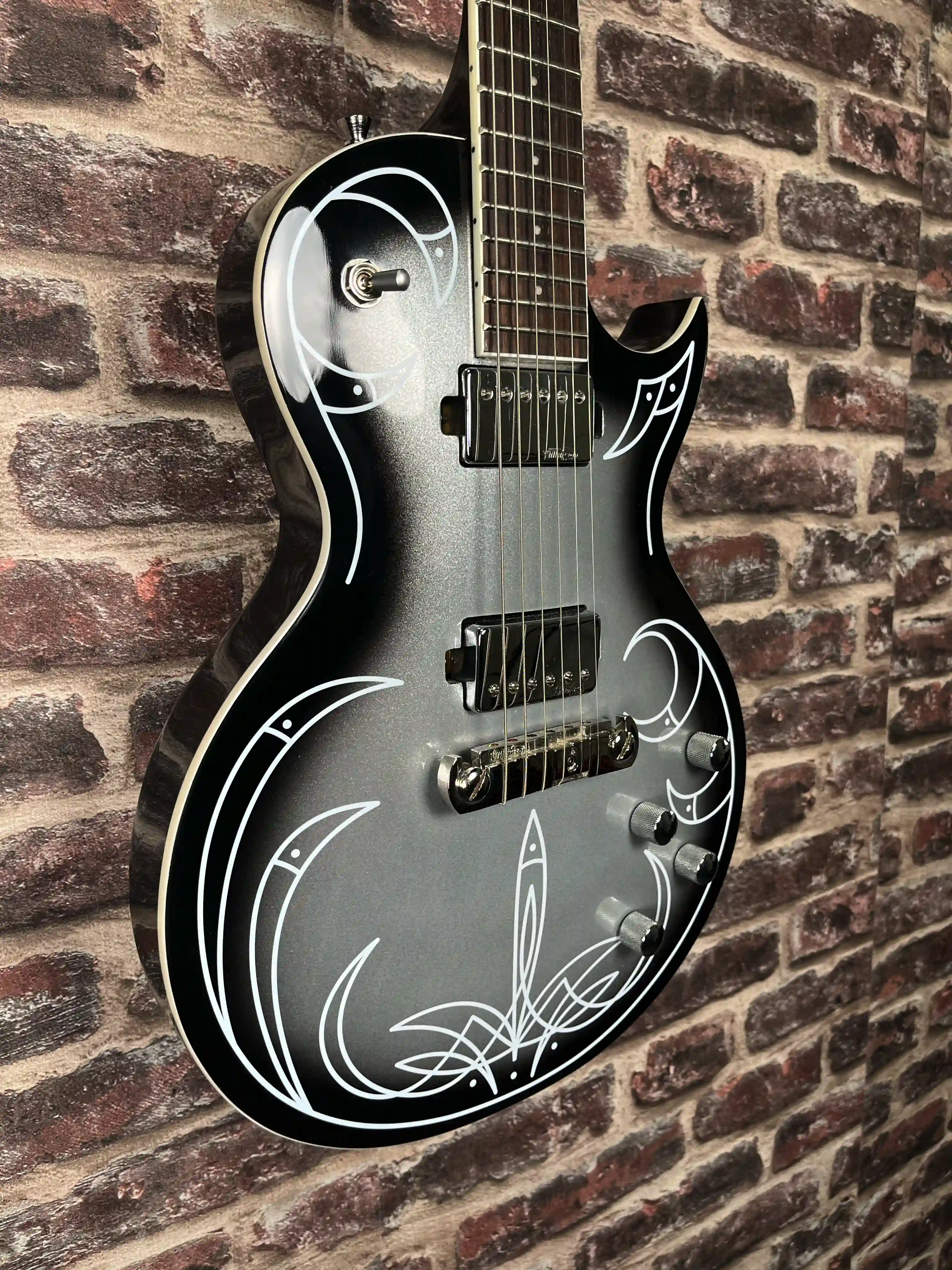 Joe Doe 'Hot Rod' Silverburst OCCASION