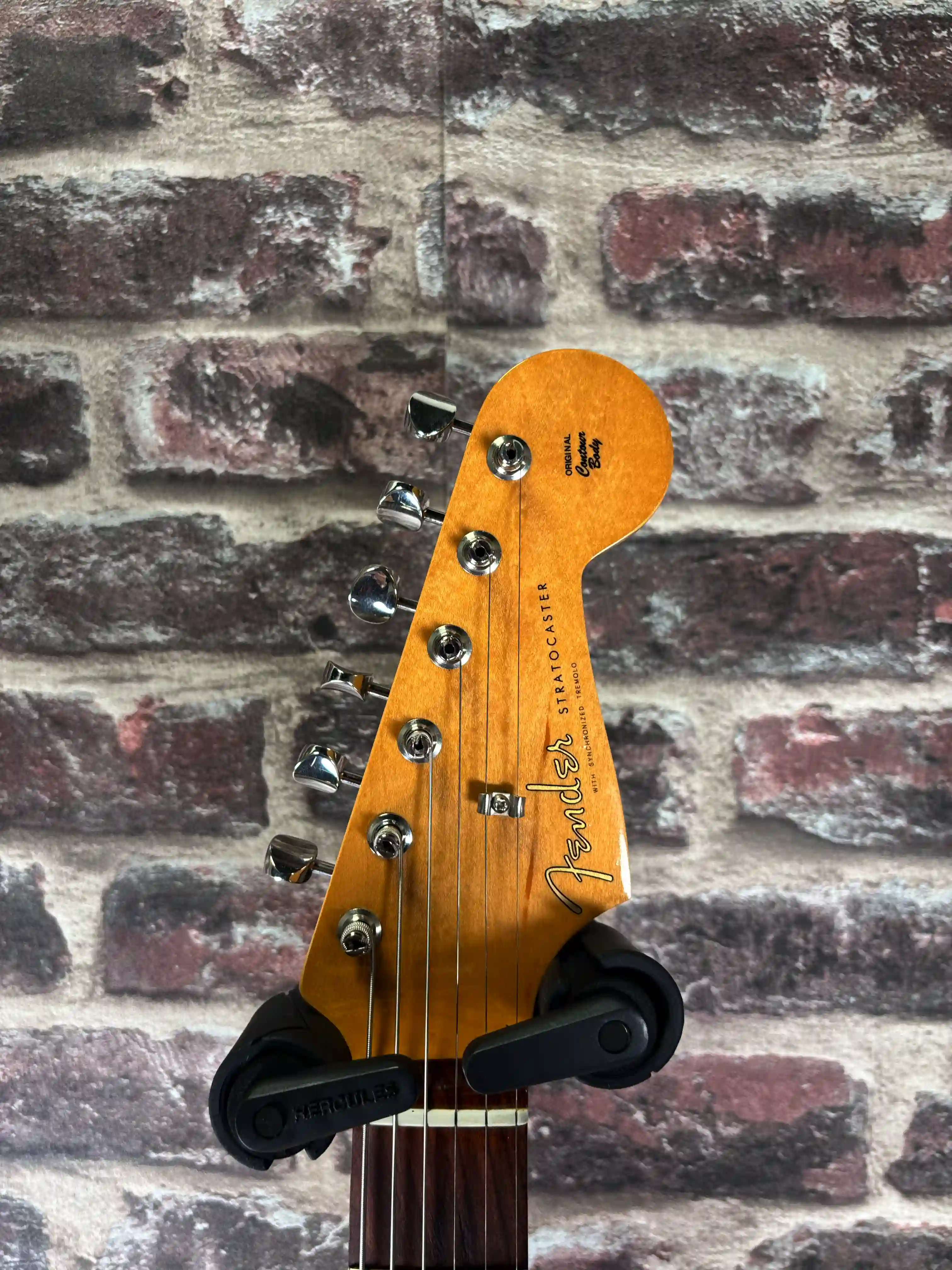 Fender Vintera 60's Stratocaster Tricolor Sunburst OCCASION Custom Shop Pickups