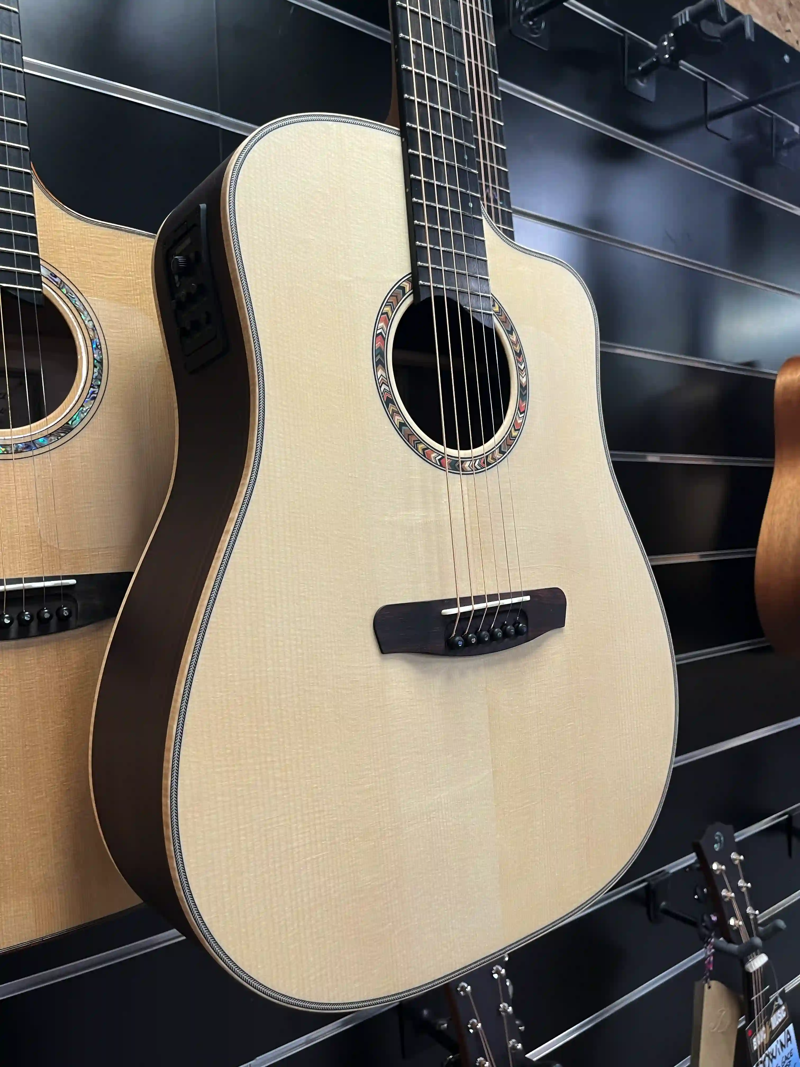 Dowina Cabernet DCE-SWS Presys+