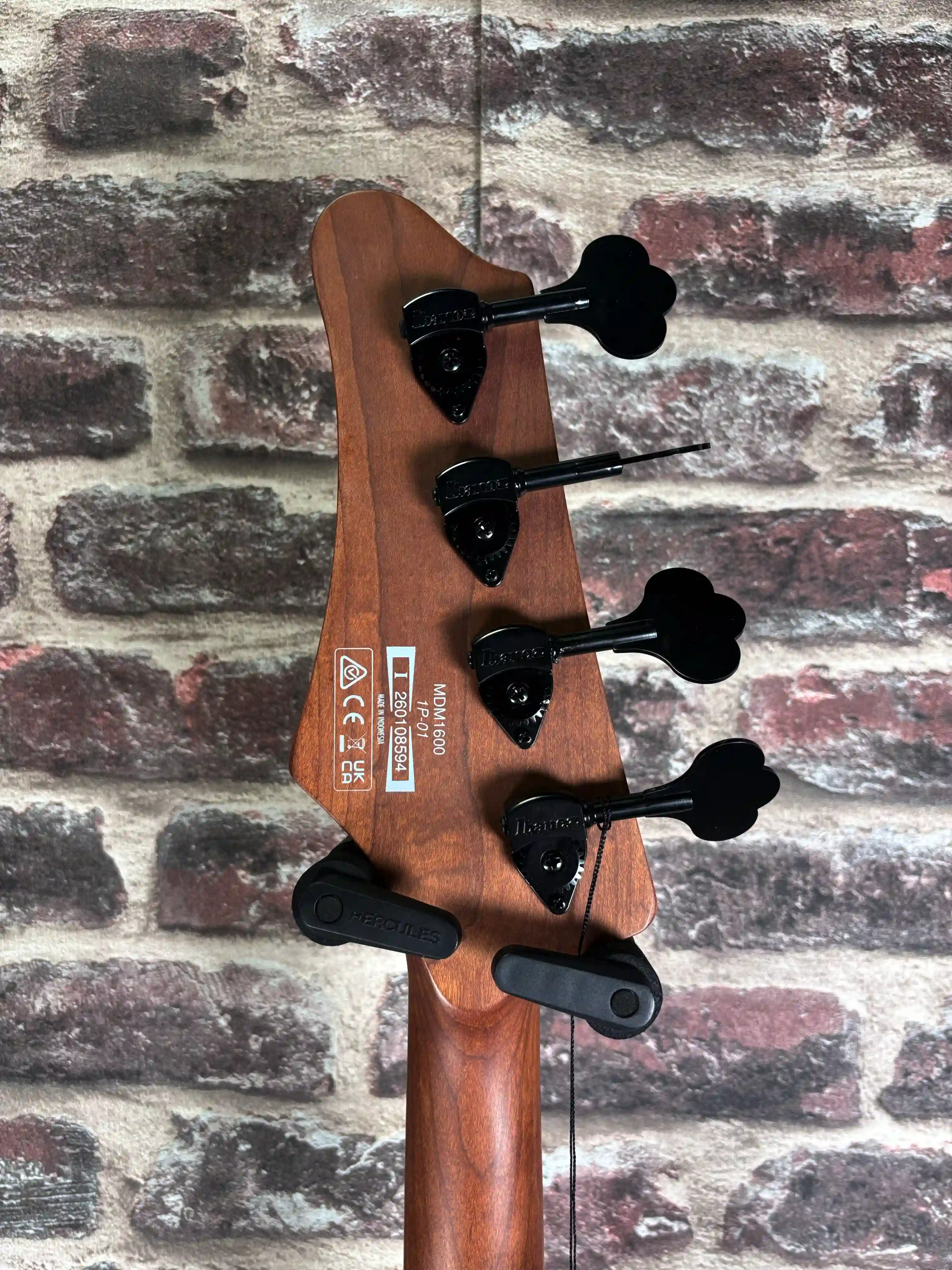 Ibanez Mode MDM1600‑CTL (Cosmic Blue Starburst)