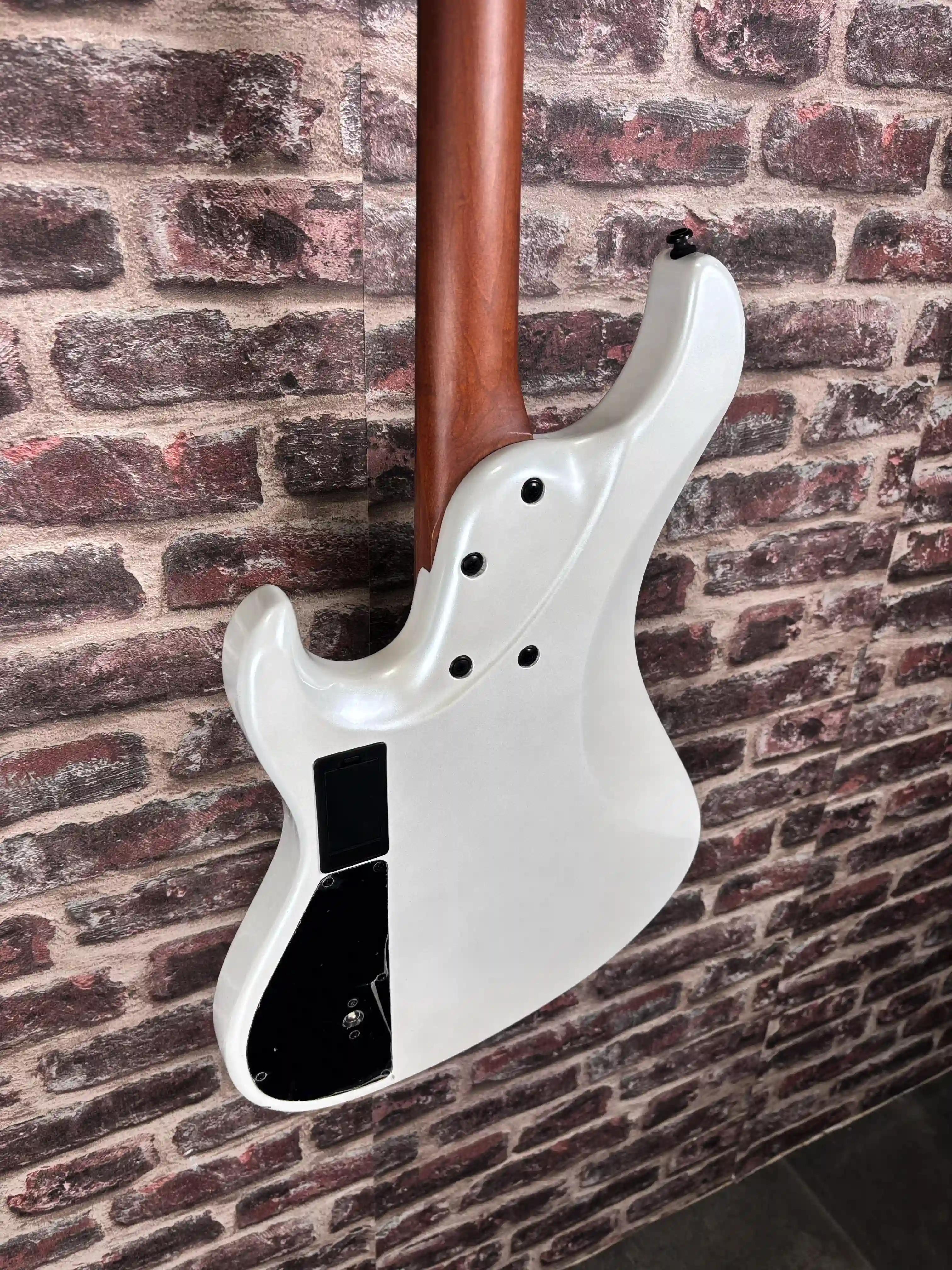 Ibanez Mode MDM1000PW (modèle Pearl White)