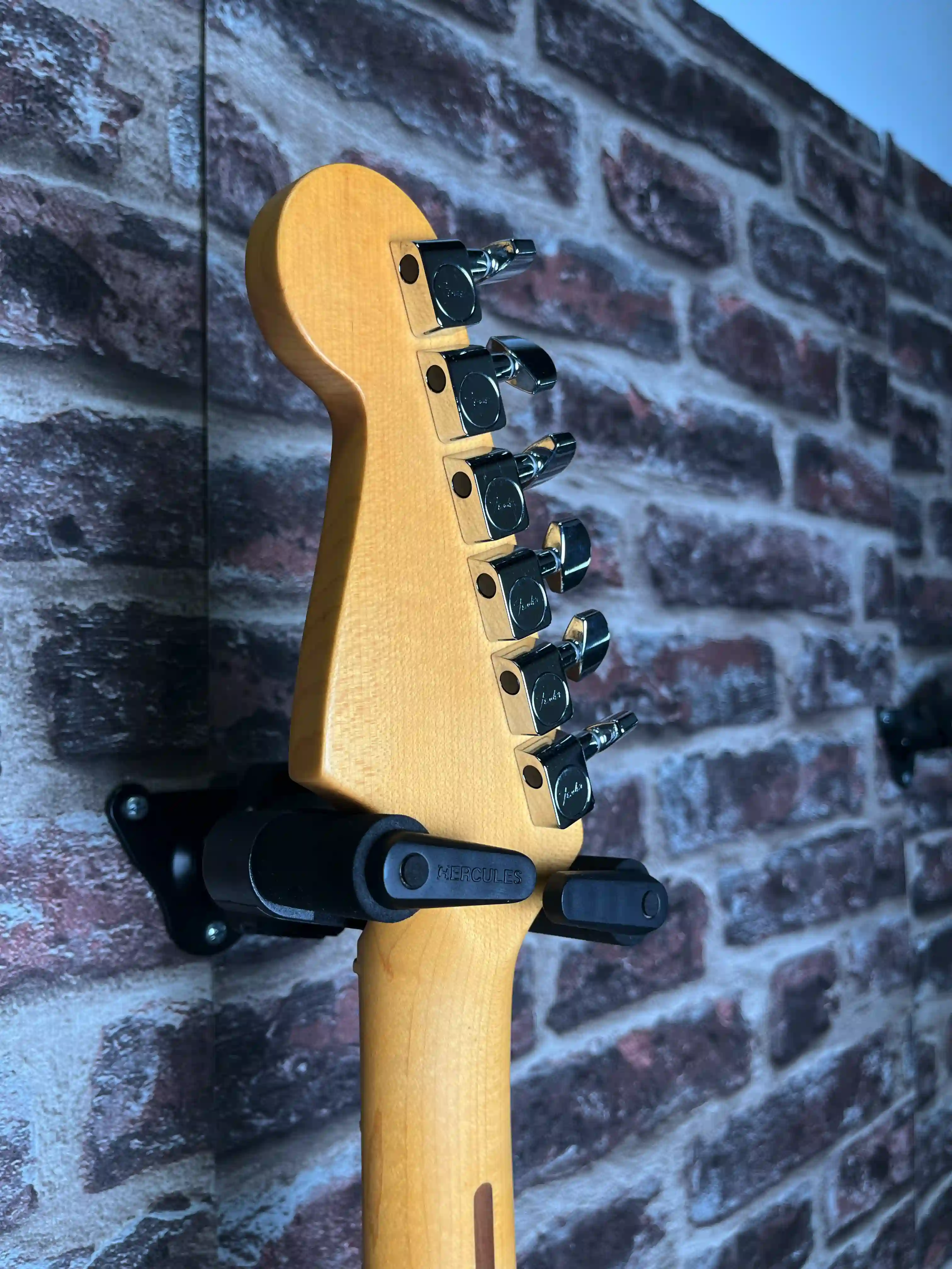 Fender Rarities Flame Koa Top Stratocaster OCCASION