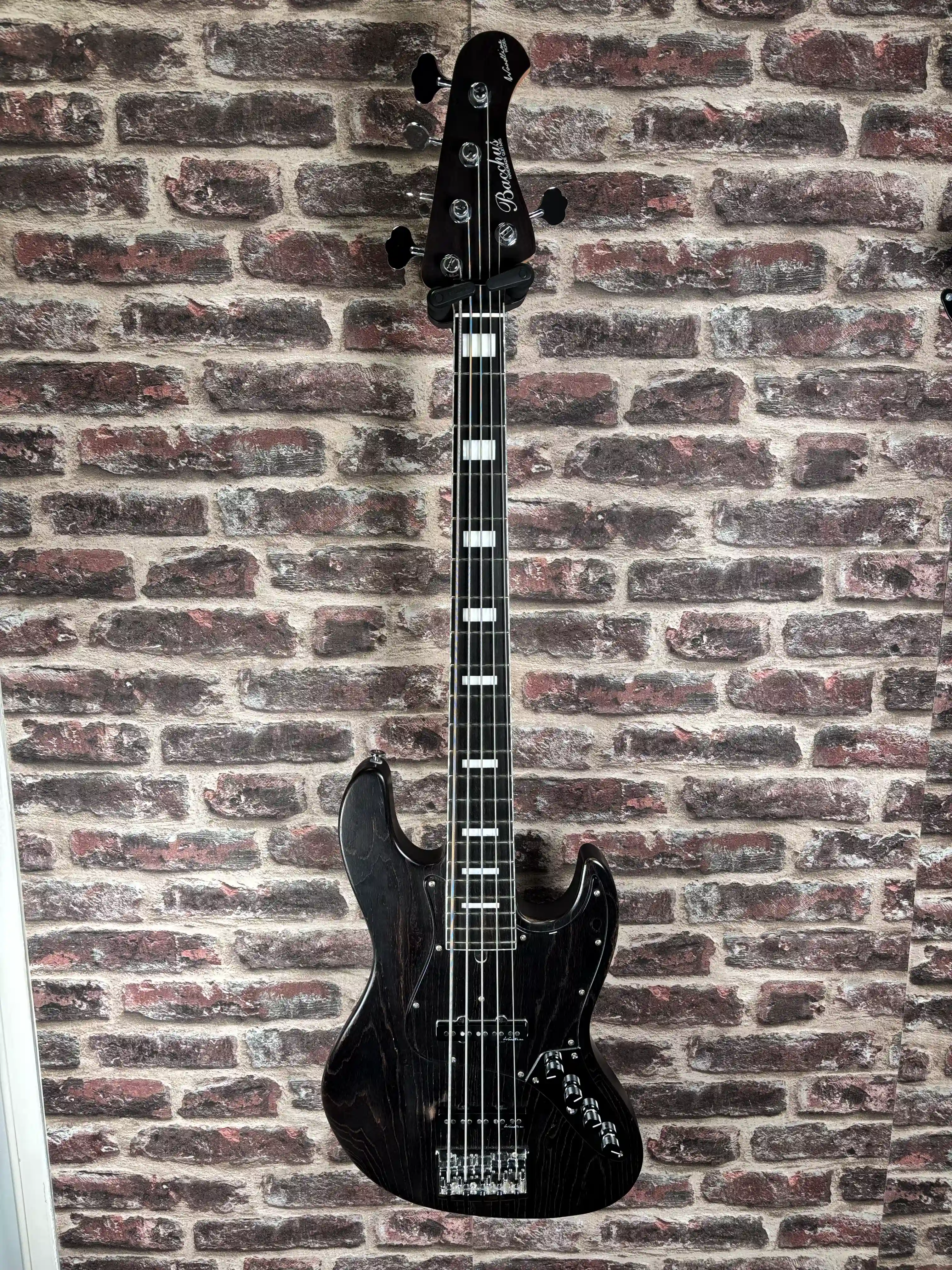 Bacchus Woodline 517 AC Black Oil Japan OCCASION