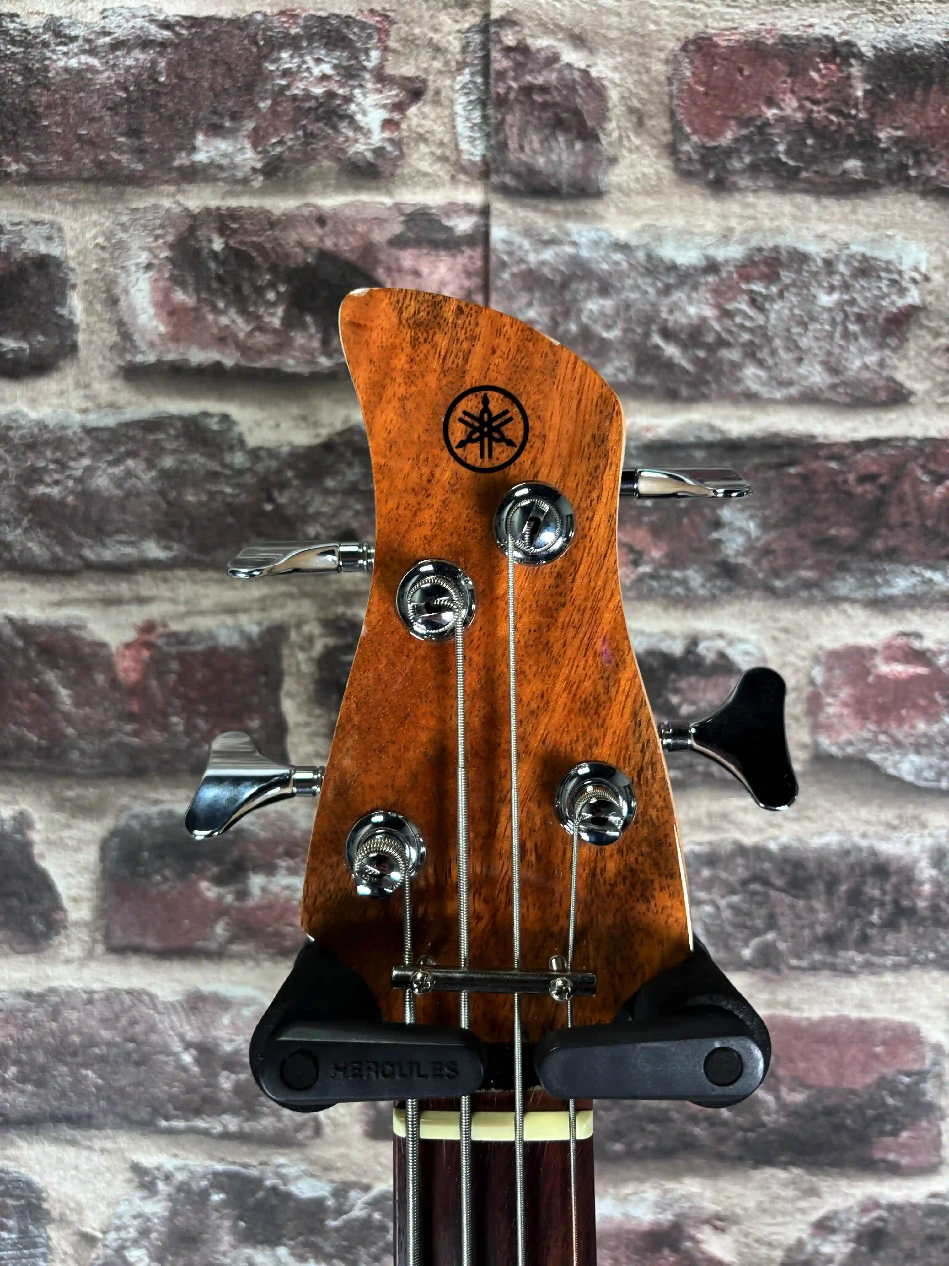 Yamaha TRBX 174EW NAT OCCASION