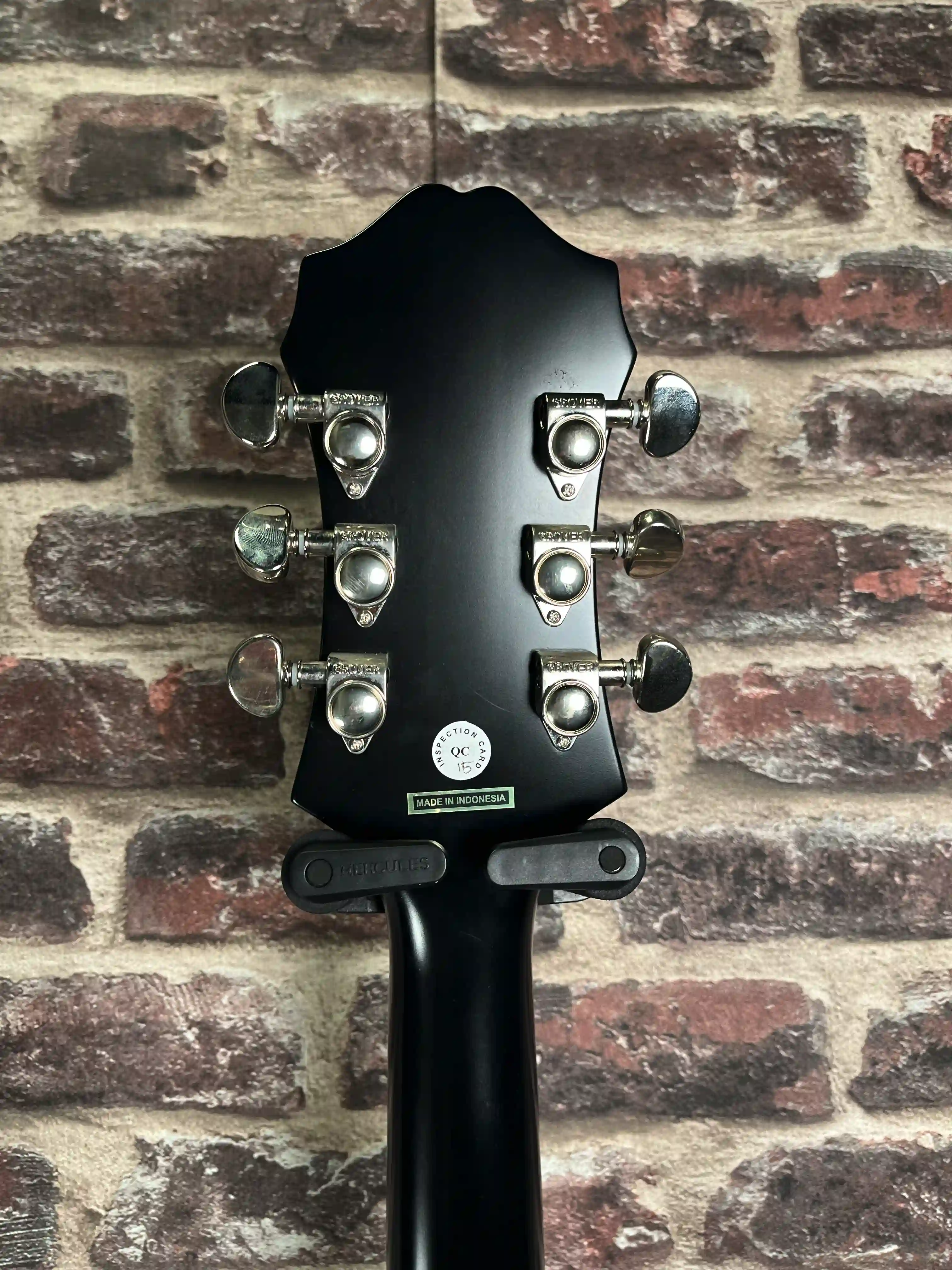 Epiphone Emperor Swingster Black Aged Gloss OCCASION