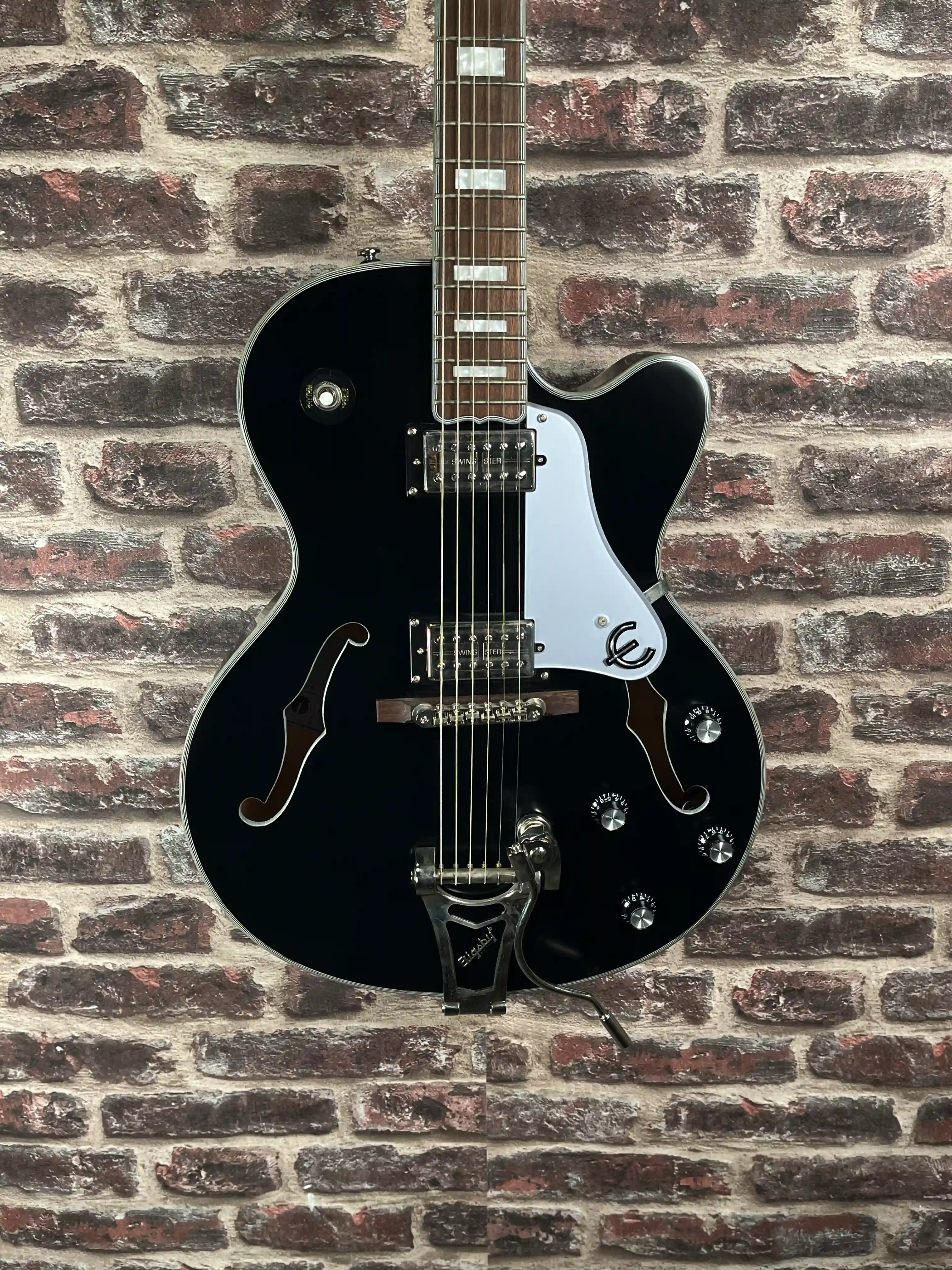 Epiphone Emperor Swingster Black Aged Gloss OCCASION