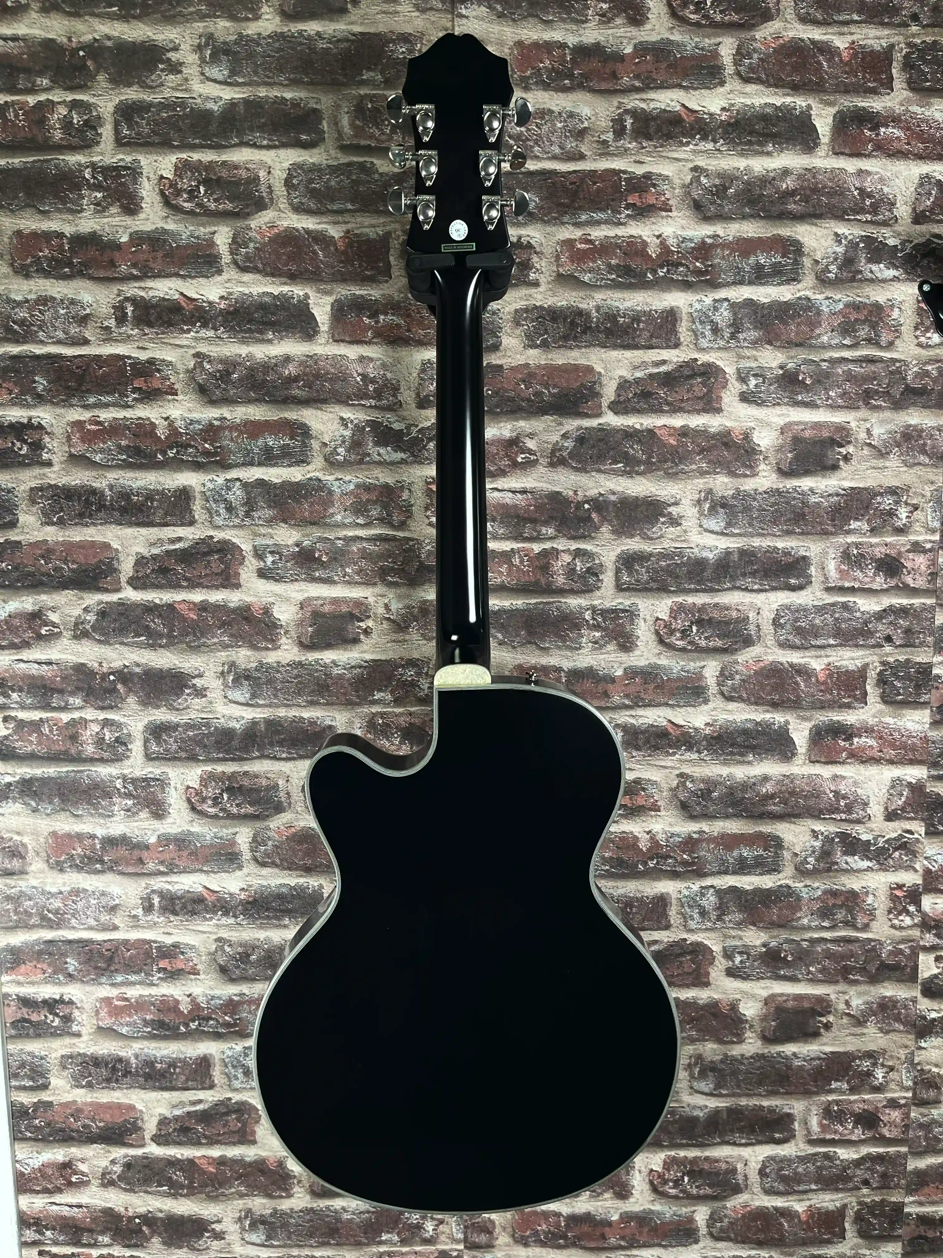 Epiphone Emperor Swingster Black Aged Gloss OCCASION