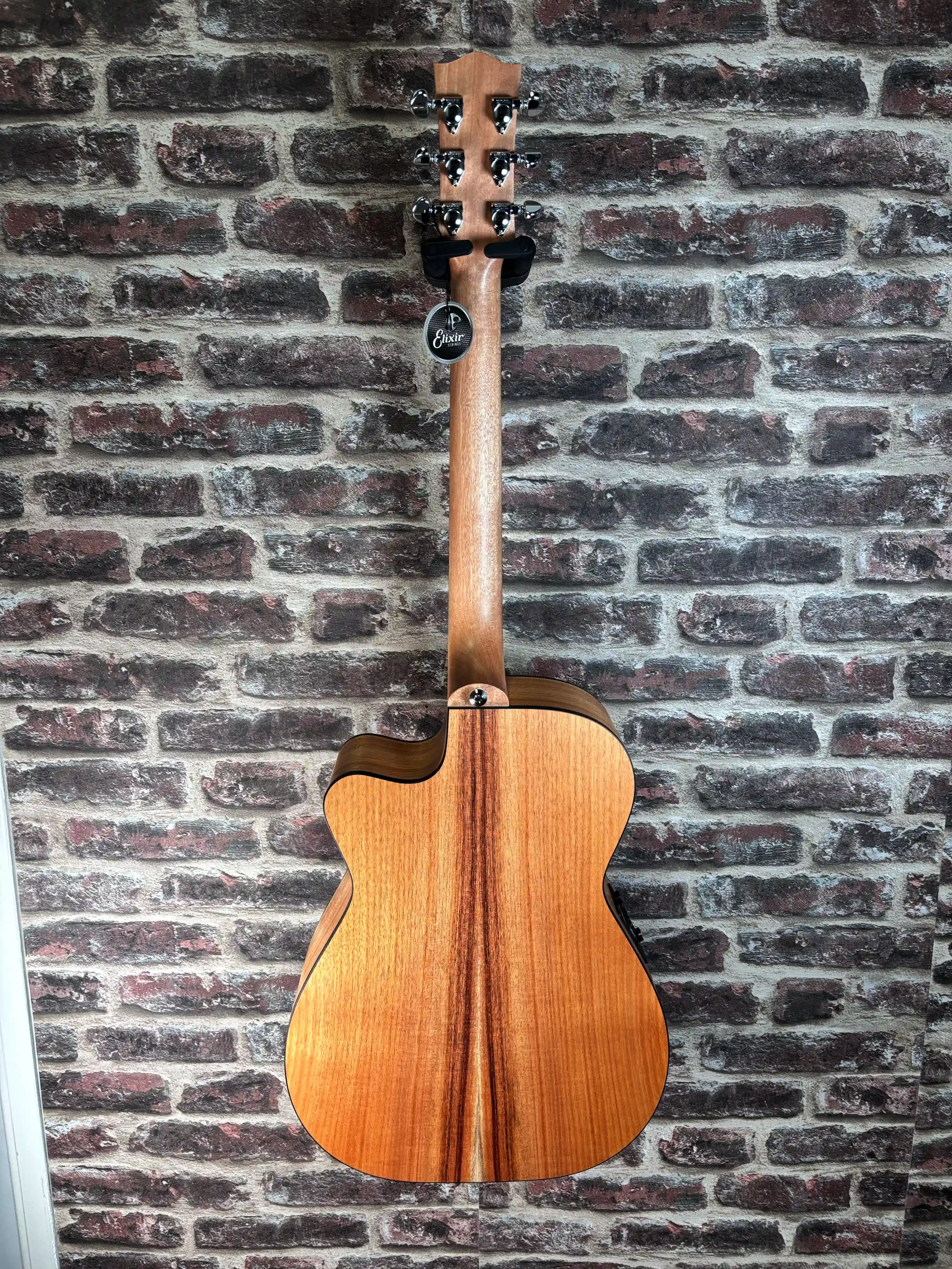 Maton EBW808C Blackwood