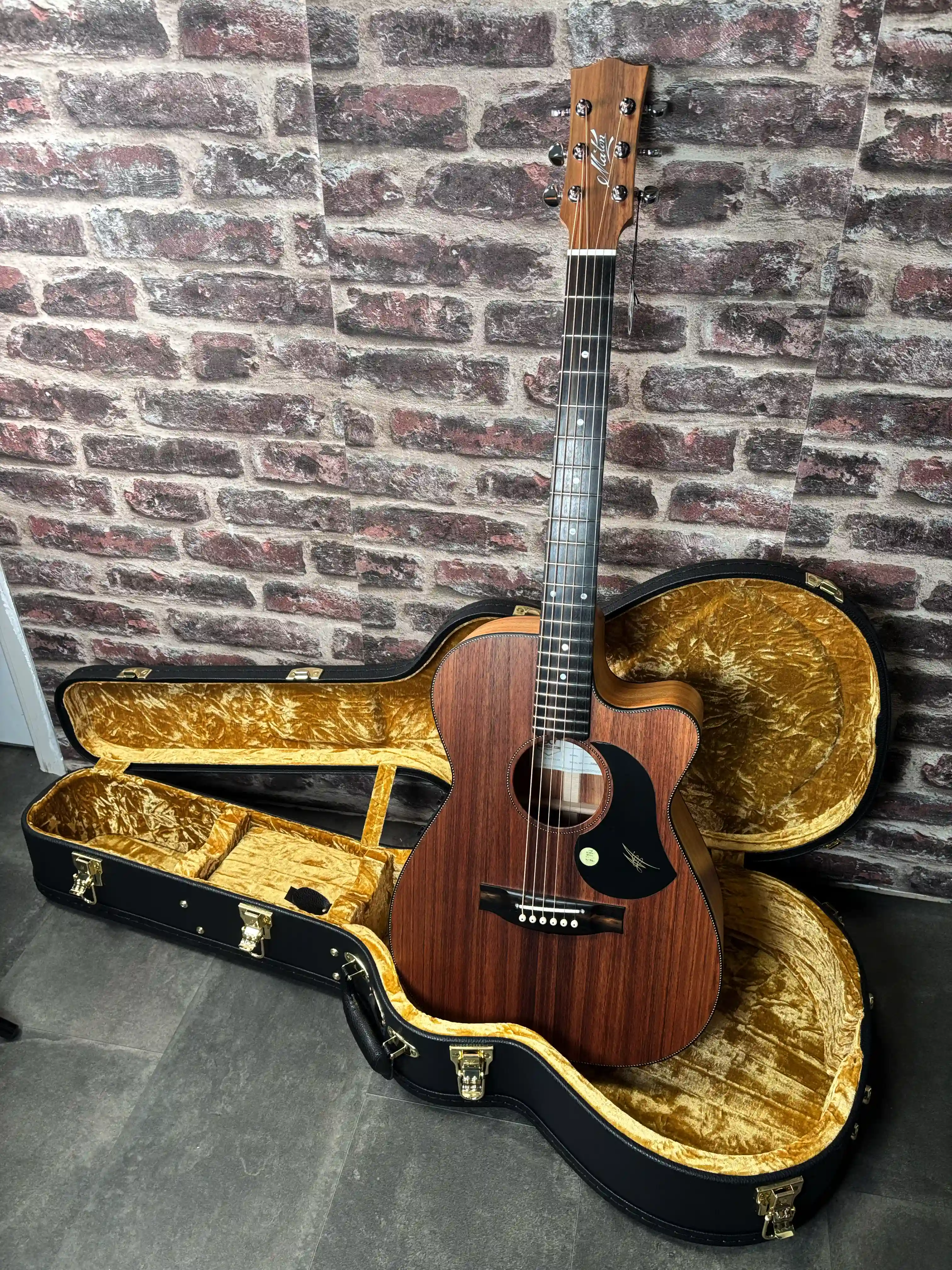 Maton EBW808C Blackwood