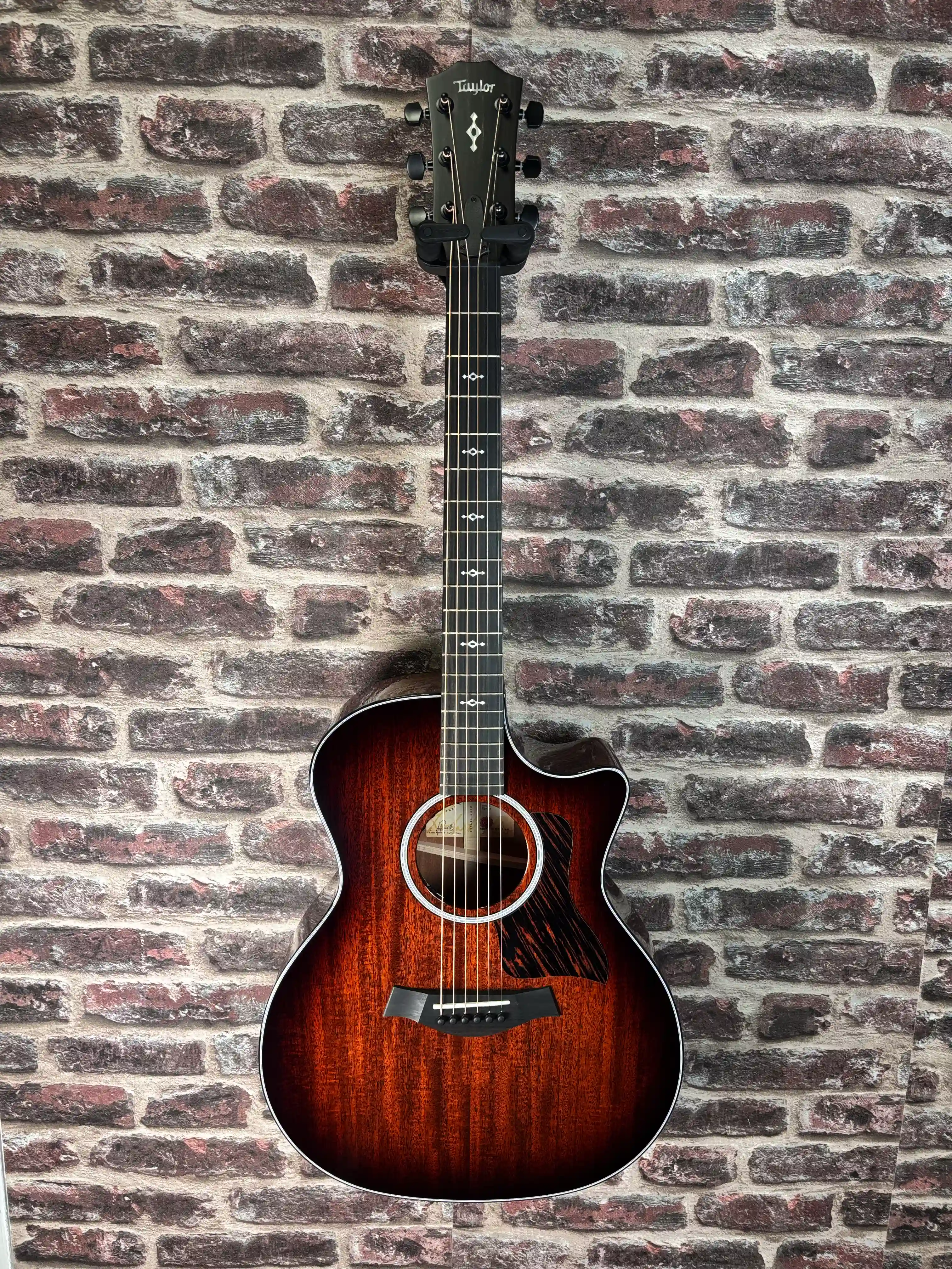 Taylor Next Generation 324ce
